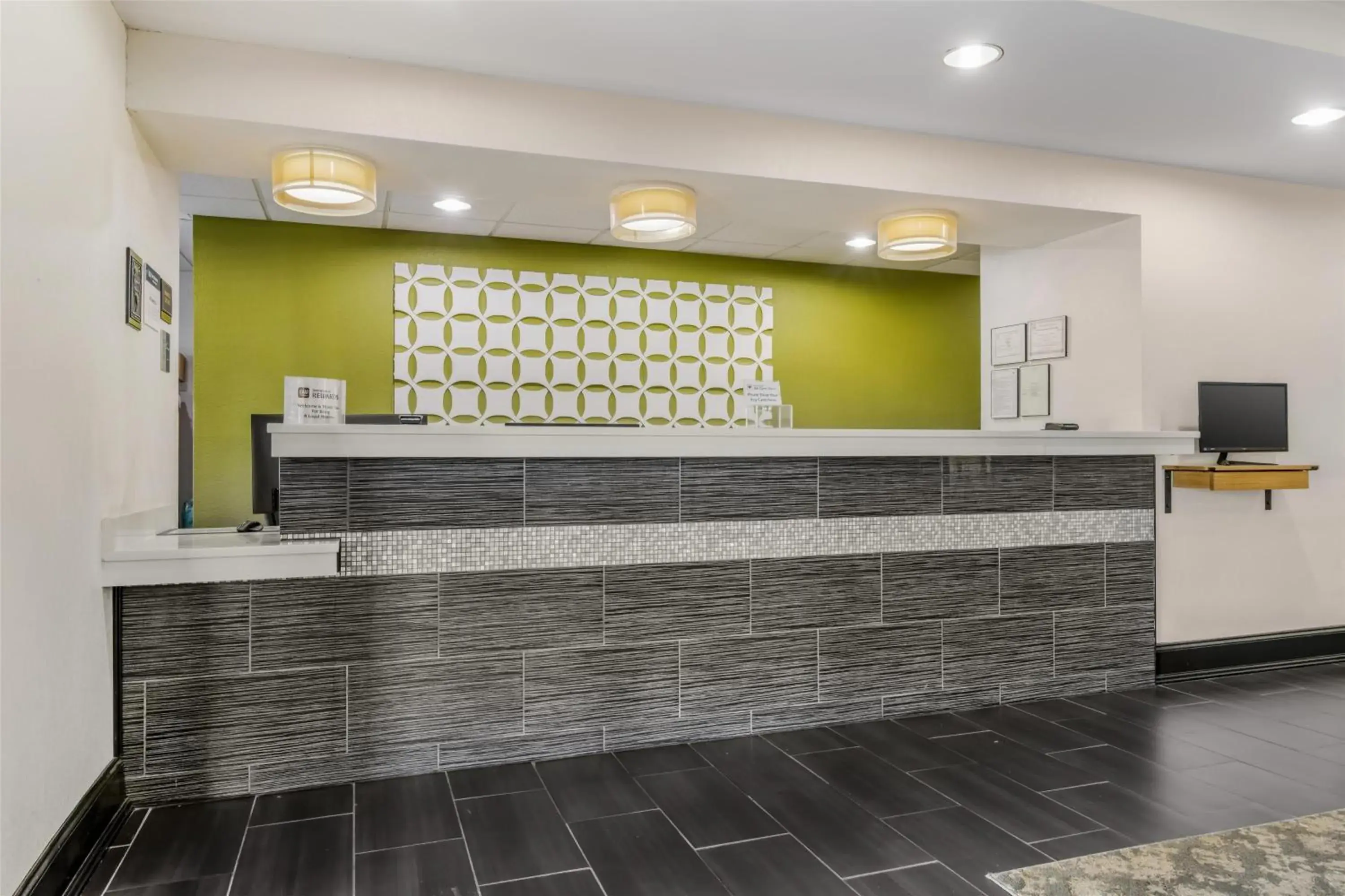 Lobby or reception in Best Western Commerce Inn Lobby or reception in Best Western Commerce Inn