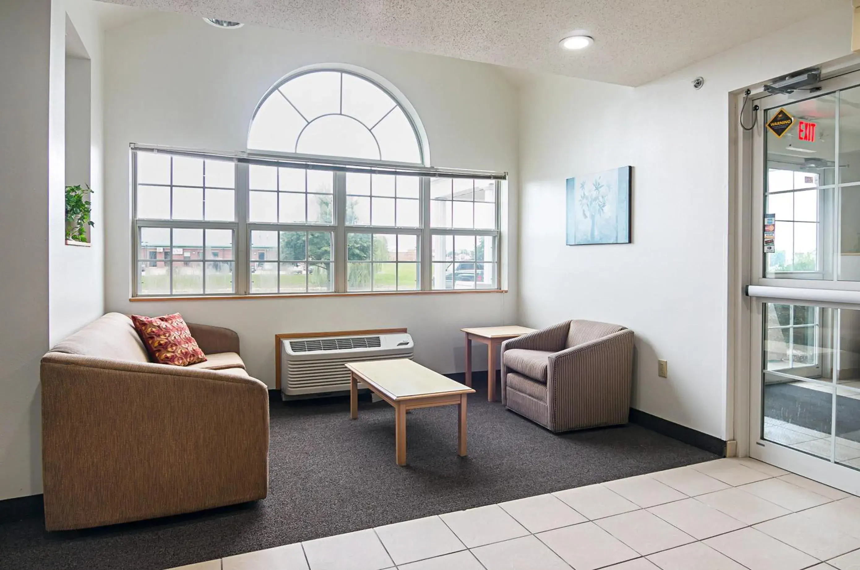 Lobby or reception in Motel 6-Sycamore, IL Lobby or reception in Motel 6-Sycamore, IL