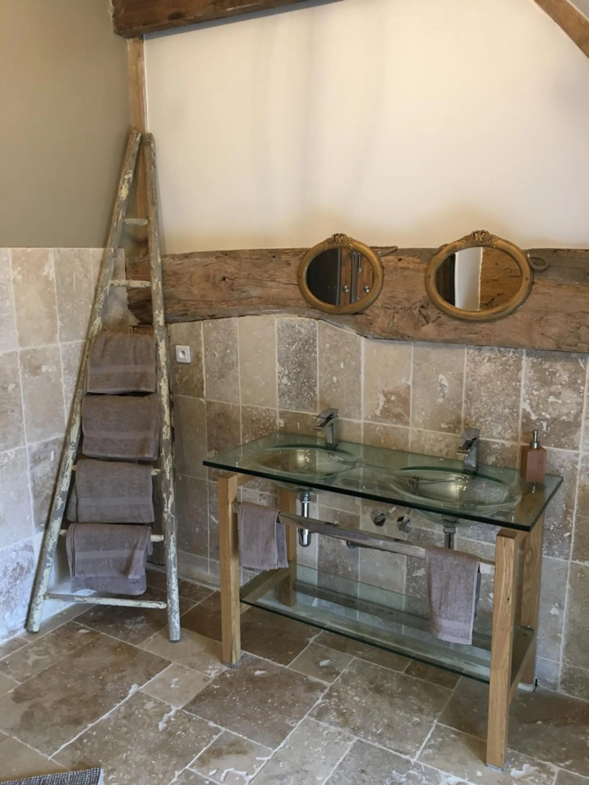 Domaine Des Tours Vauquelin