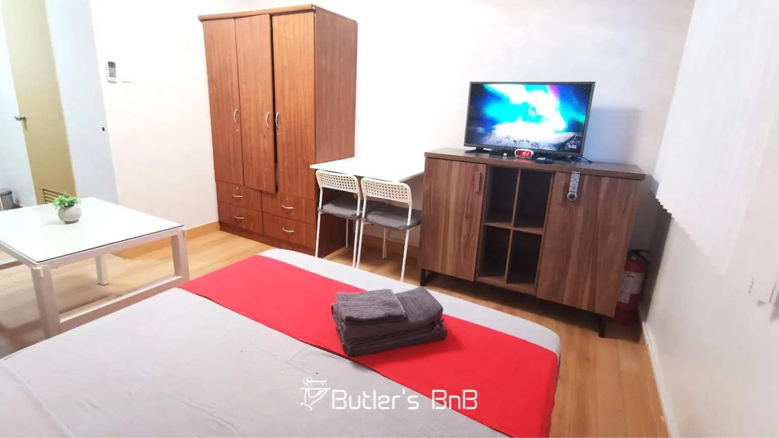 TV and multimedia, Bed in Butler's BnB @ Trees Residences QC Phil