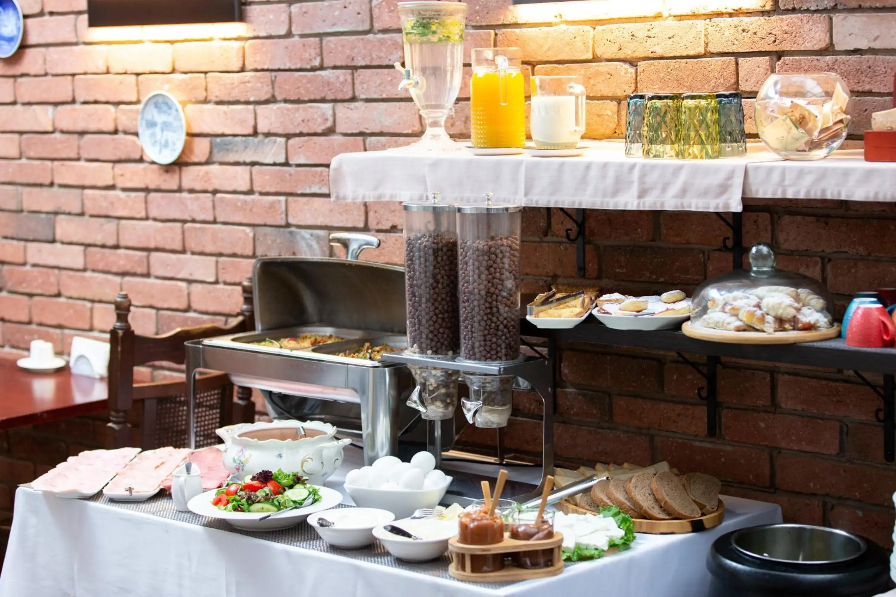 Breakfast in Elea Old Tbilisi Hotel Breakfast in Elea Old Tbilisi Hotel