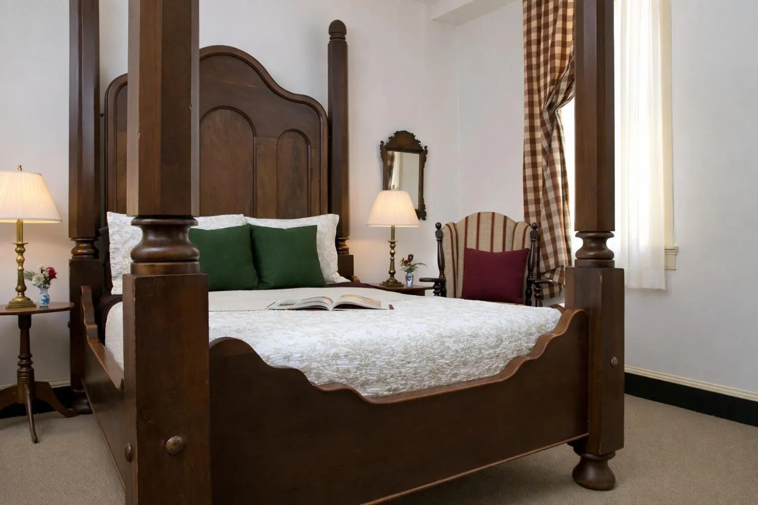 Bed in Rachael's Dowry Bed and Breakfast