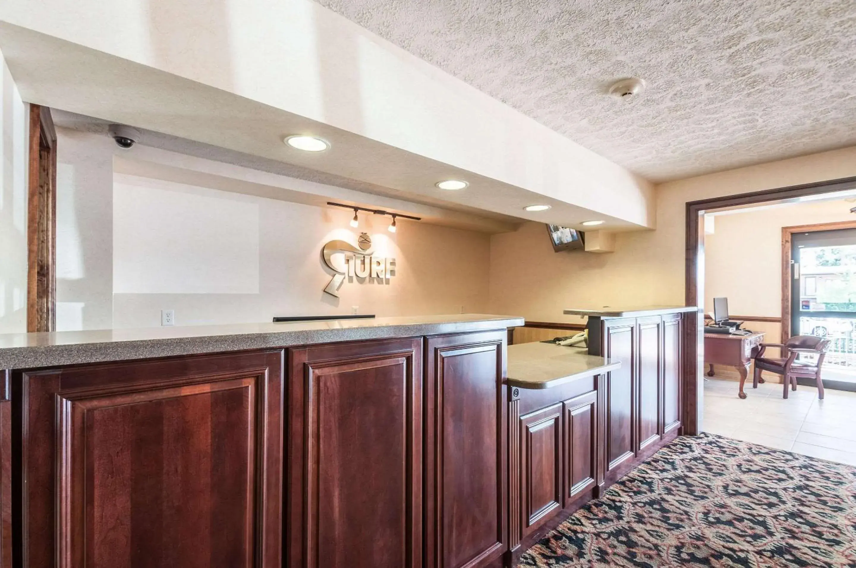 Lobby or reception in Rodeway Inn & Suites Lobby or reception in Rodeway Inn & Suites