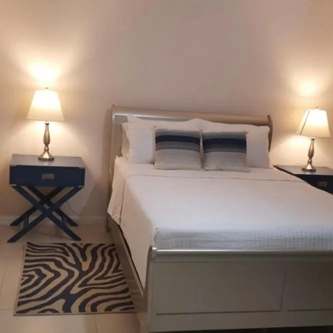 Bed in Anna's Joye Chatham