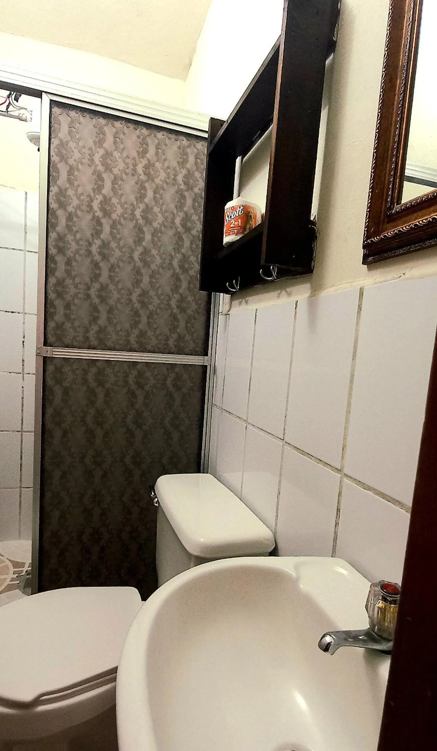 Bathroom in Hotel Rosalila