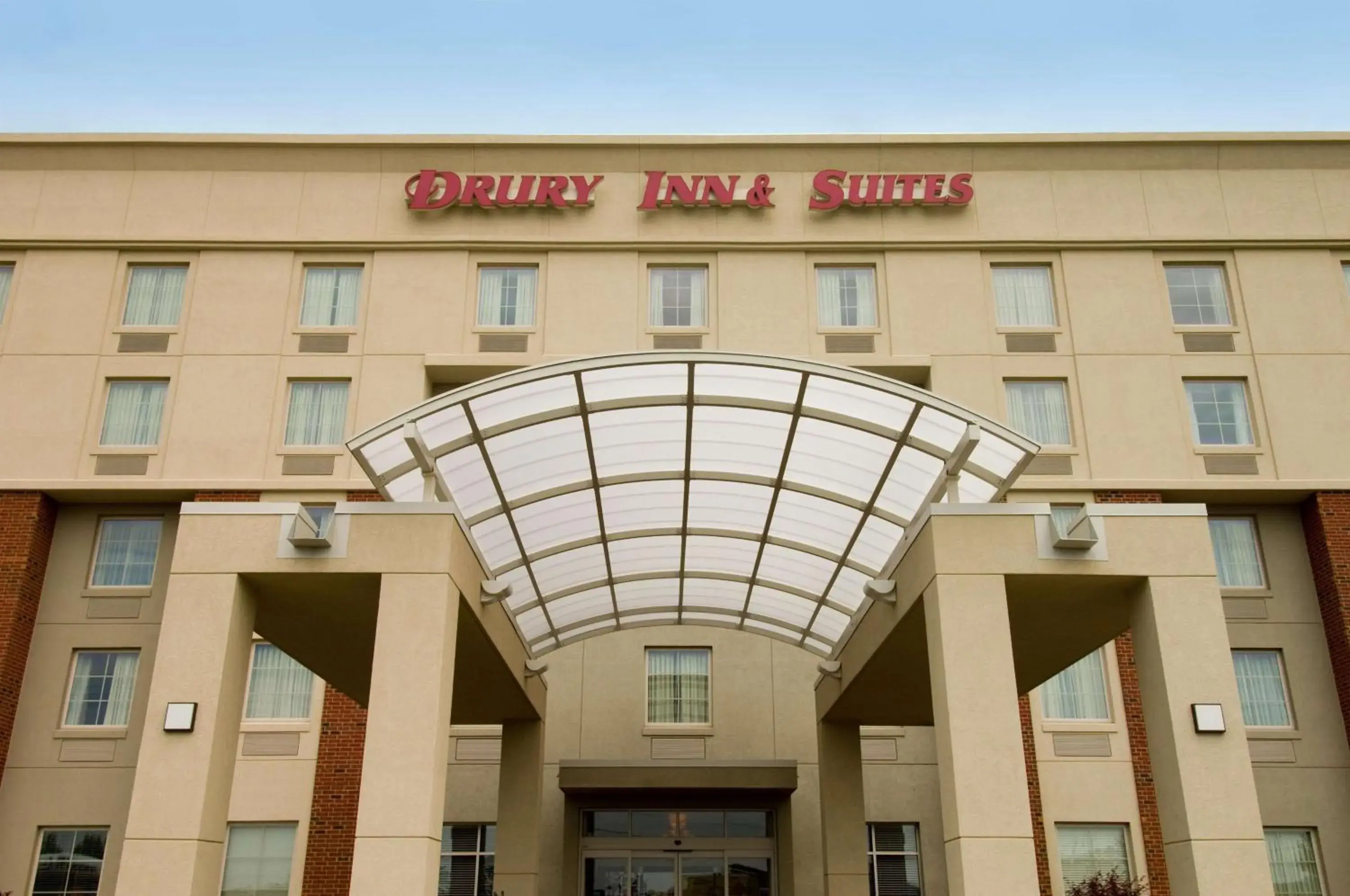 Property building in Drury Inn & Suites Middletown Franklin Property building in Drury Inn & Suites Middletown Franklin