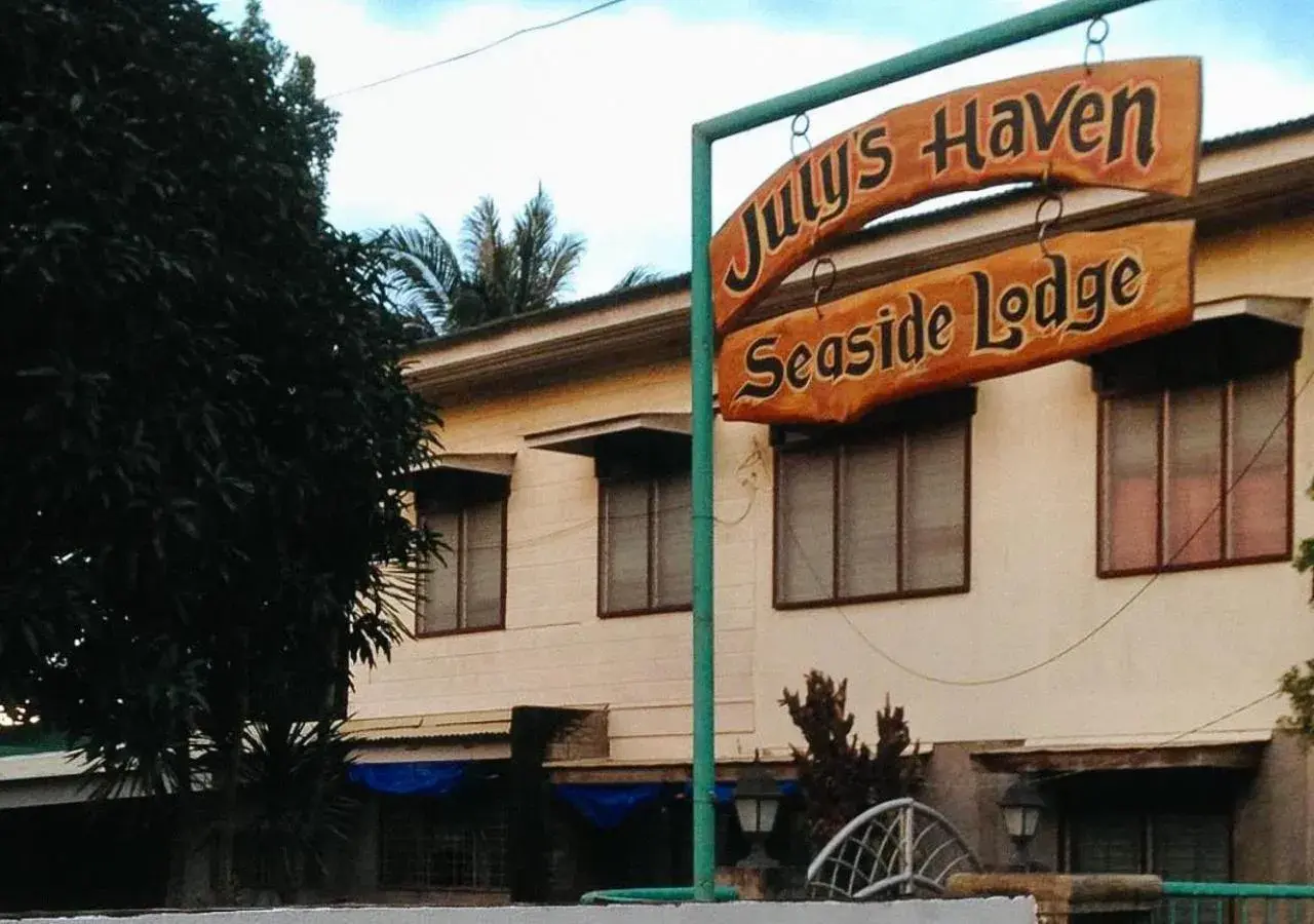 Property building in July's Haven Seaside Pension Camiguin Property building in July's Haven Seaside Pension Camiguin