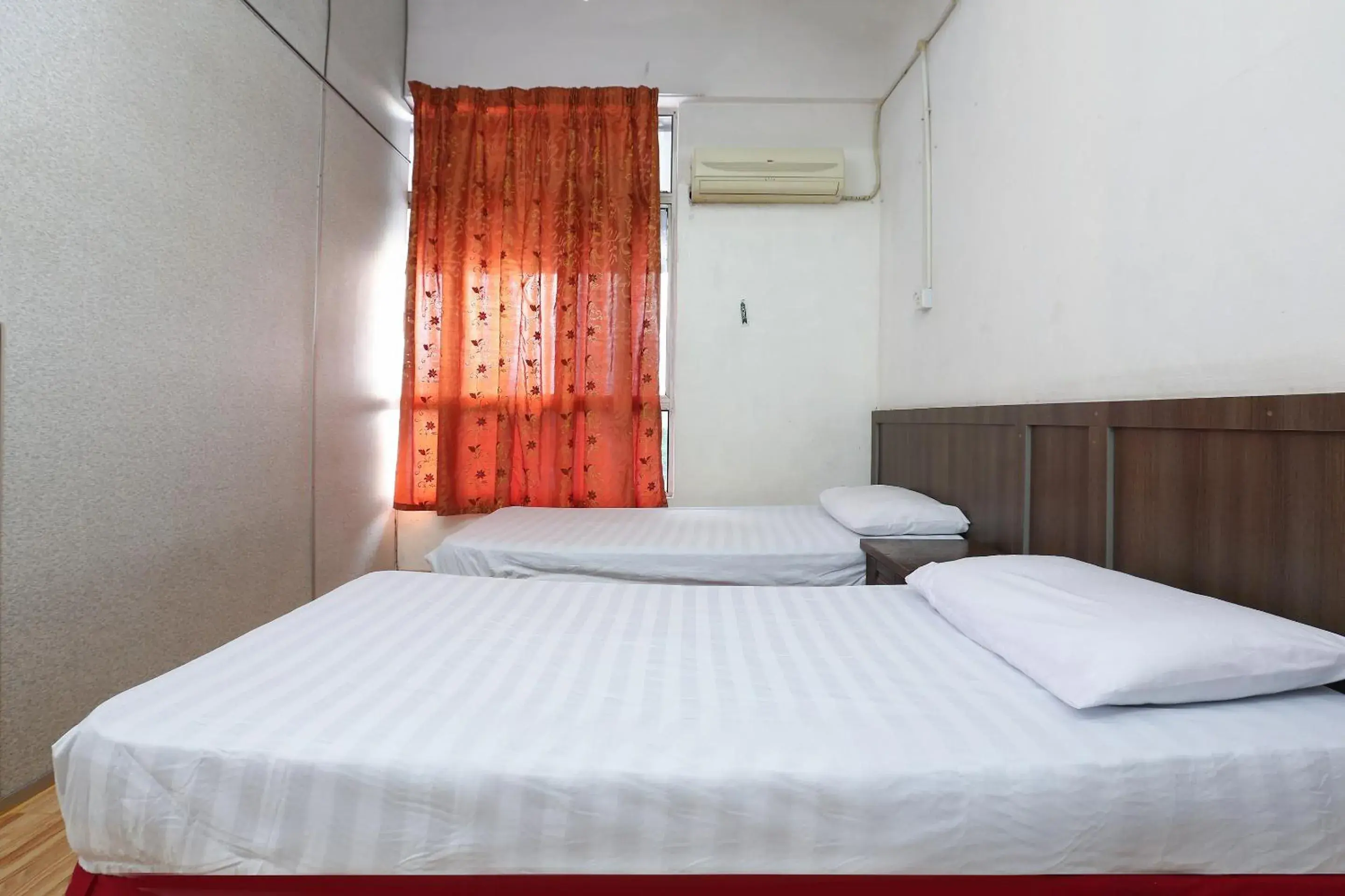 Bedroom in Hotel O D&d Budget Inn Bedroom in Hotel O D&d Budget Inn