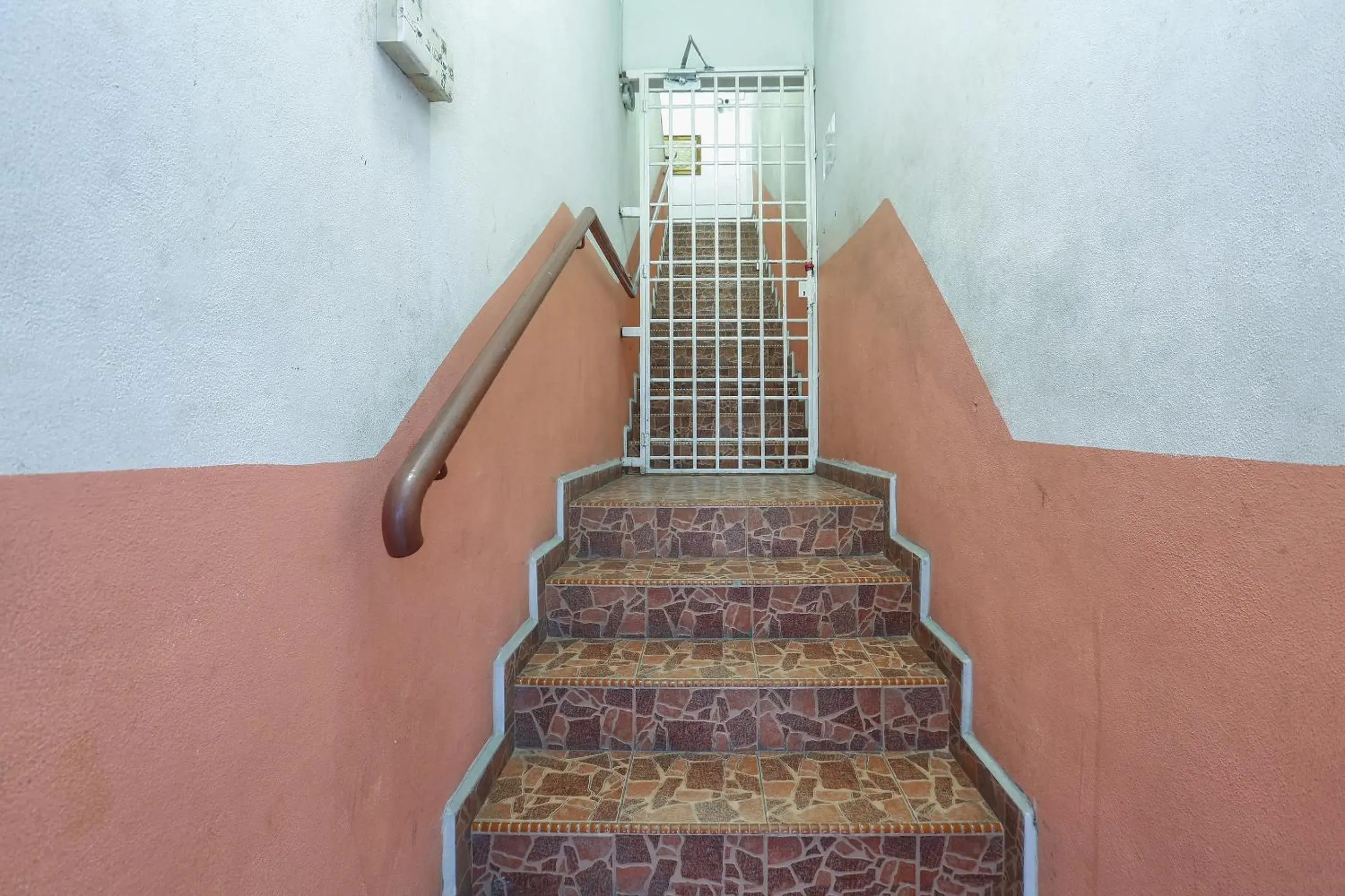 Lobby or reception in Hotel O D&d Budget Inn Lobby or reception in Hotel O D&d Budget Inn