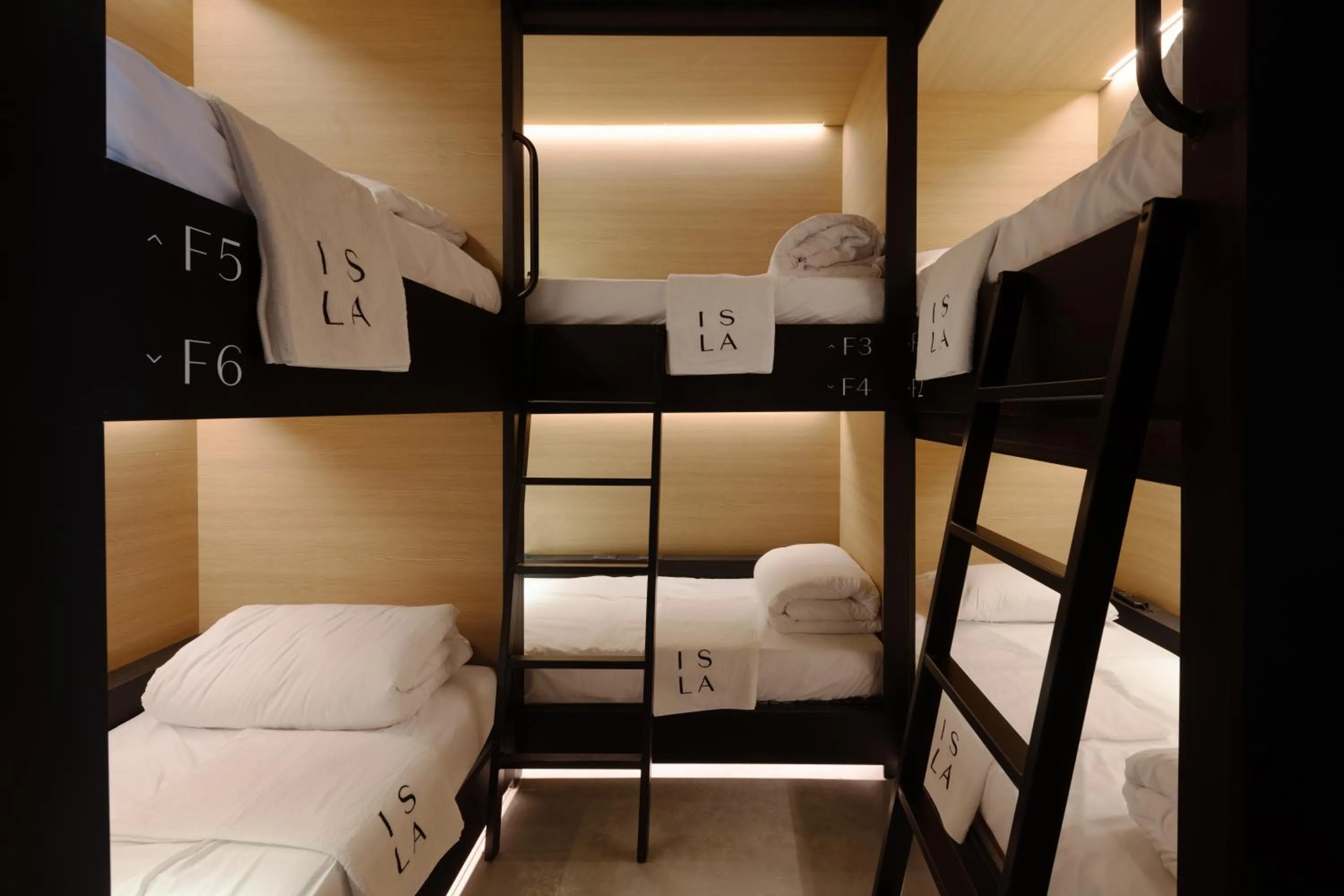 Bed in ISLA Tel Aviv
