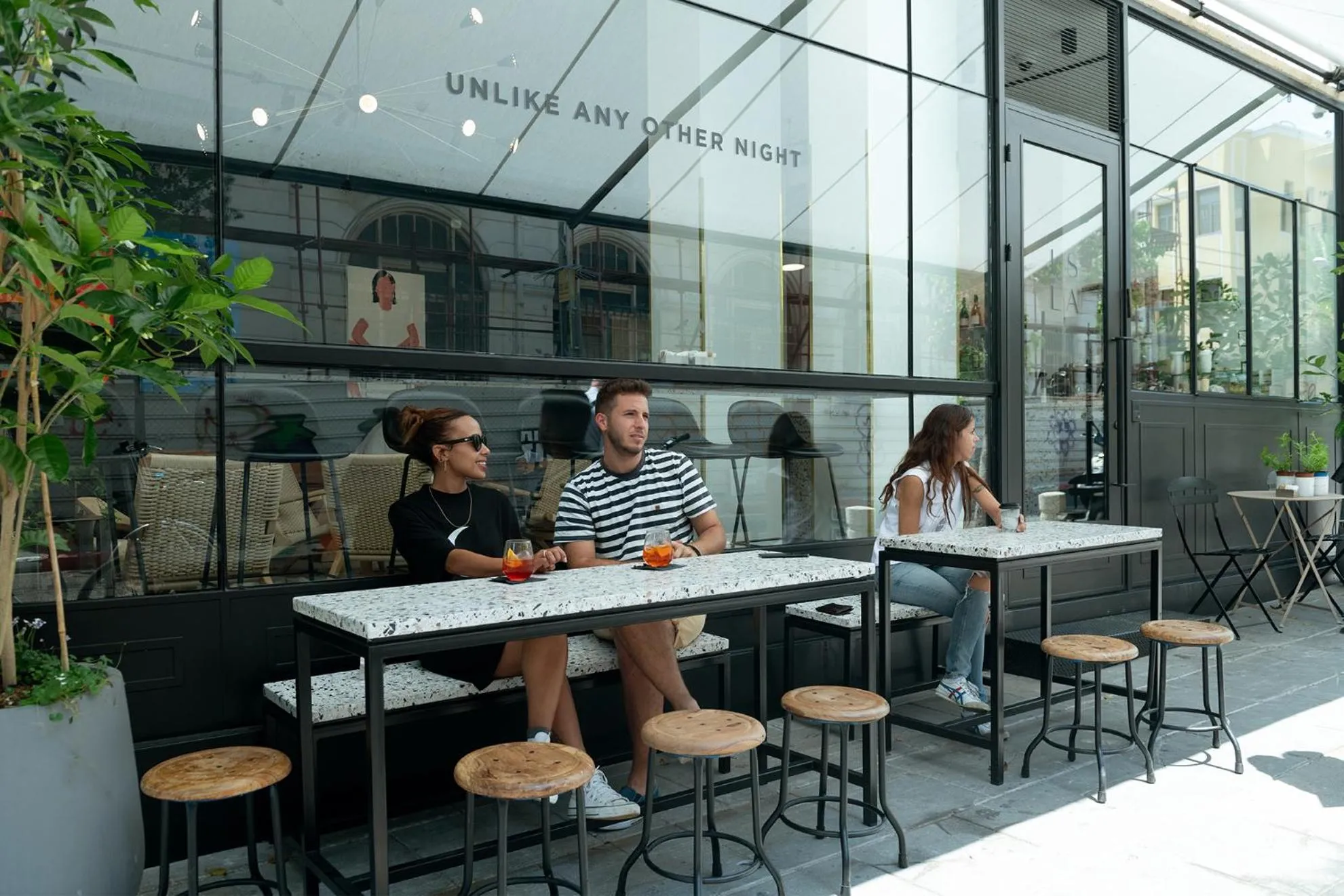 Restaurant/places to eat in ISLA Tel Aviv