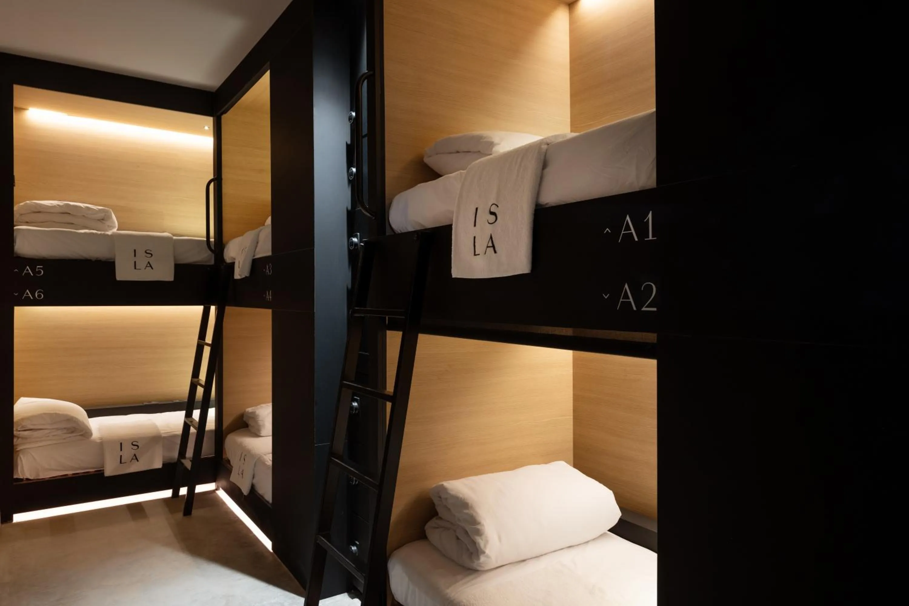 Bed in ISLA Tel Aviv
