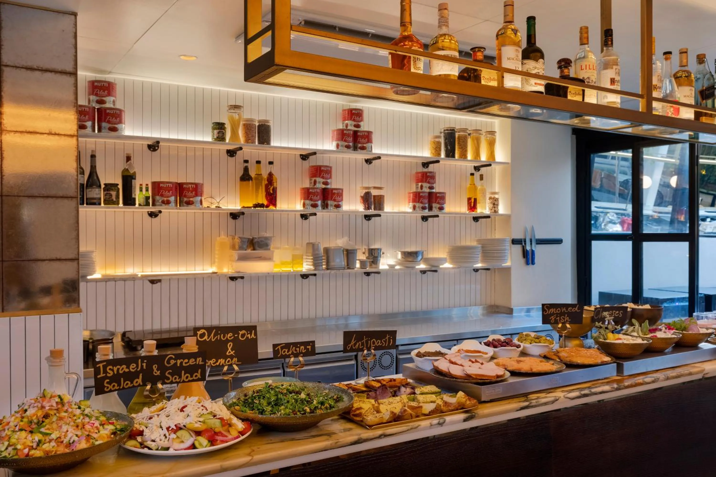 Restaurant/places to eat in Dave Levinsky, a member of Brown Hotels