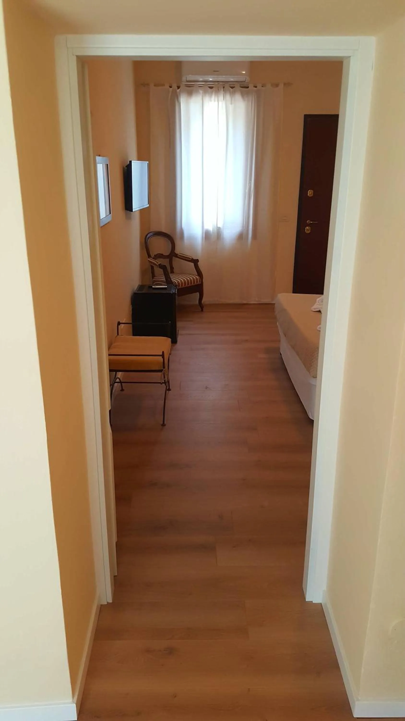 Bed in B&B Villa Fiorini