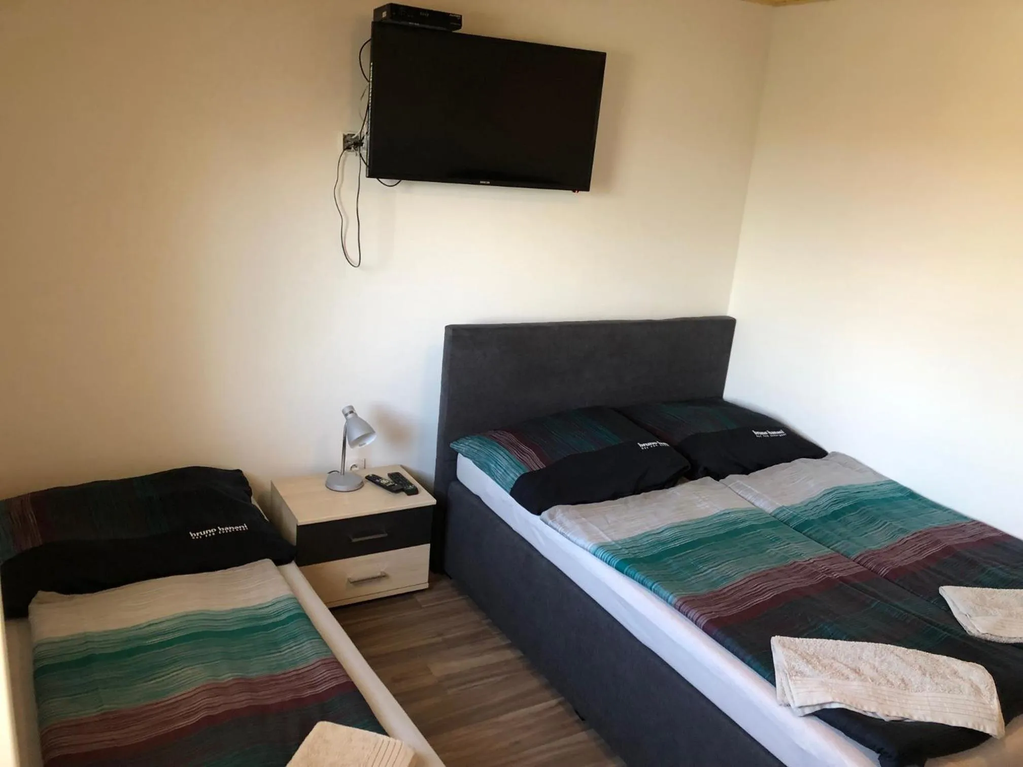 Bed in Penzion Zaječský šenk