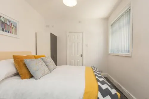 Townhouse @ 58 Brooklyn St - Crewe