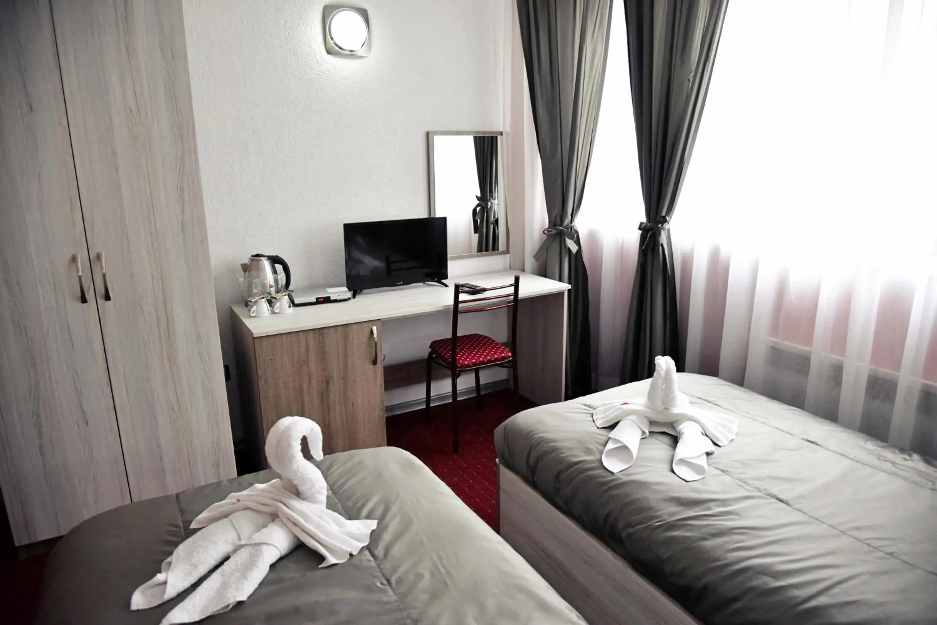 Twin Room - single occupancy in NAYS Twin Room - single occupancy in NAYS