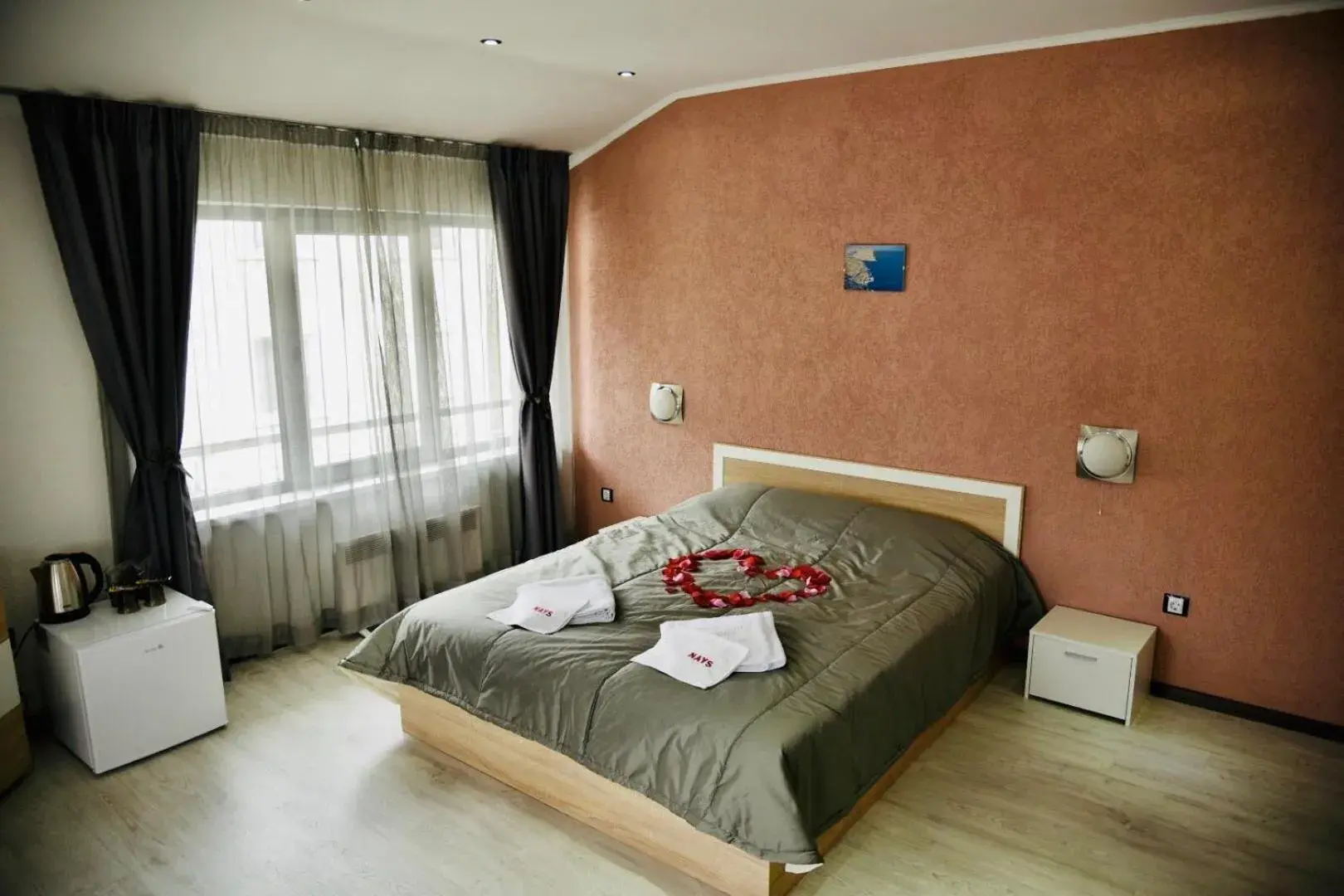 King Room with Spa Bath in NAYS King Room with Spa Bath in NAYS