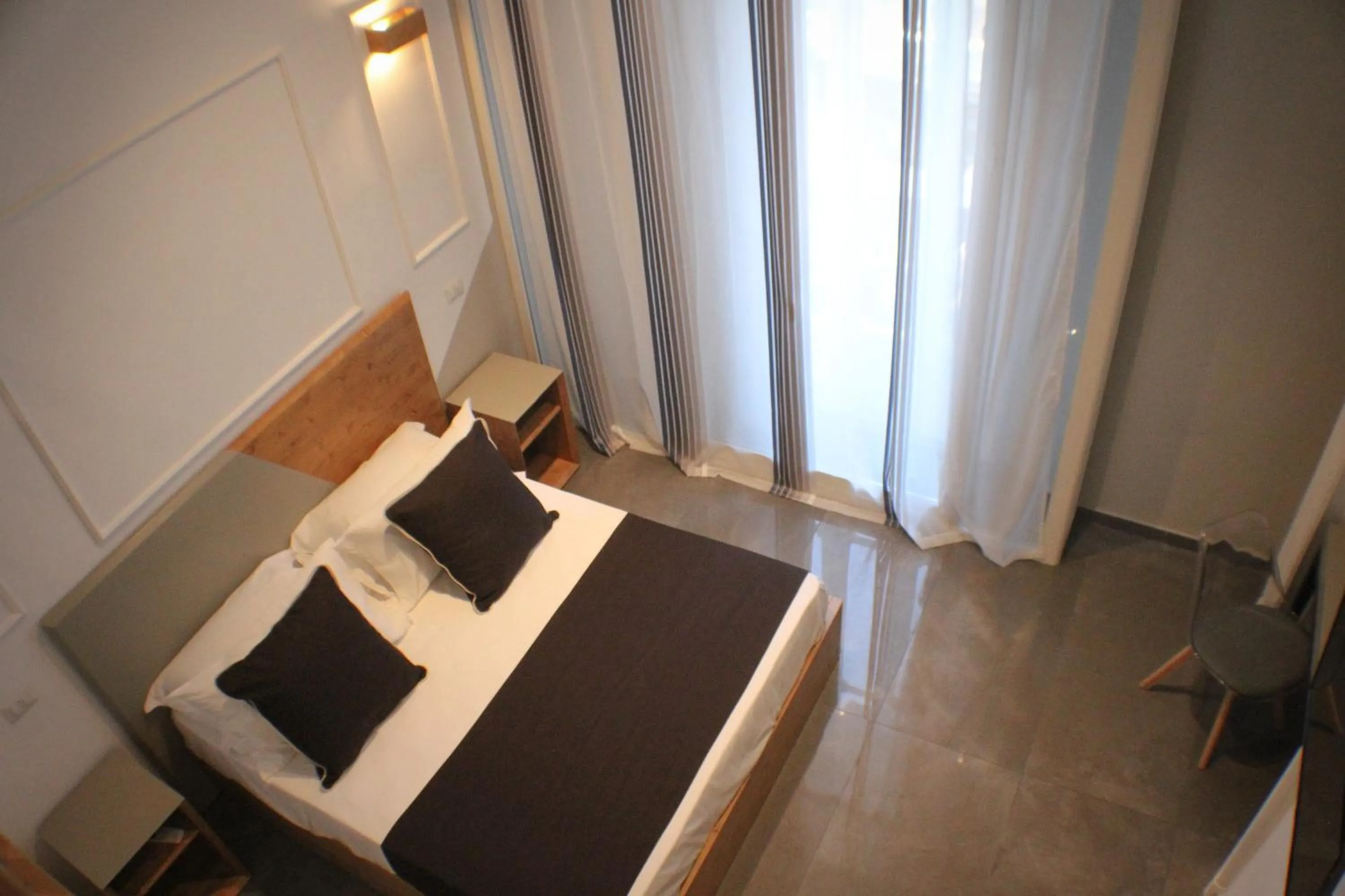 Bed in Be Italian Flat Piazza Bovio 22