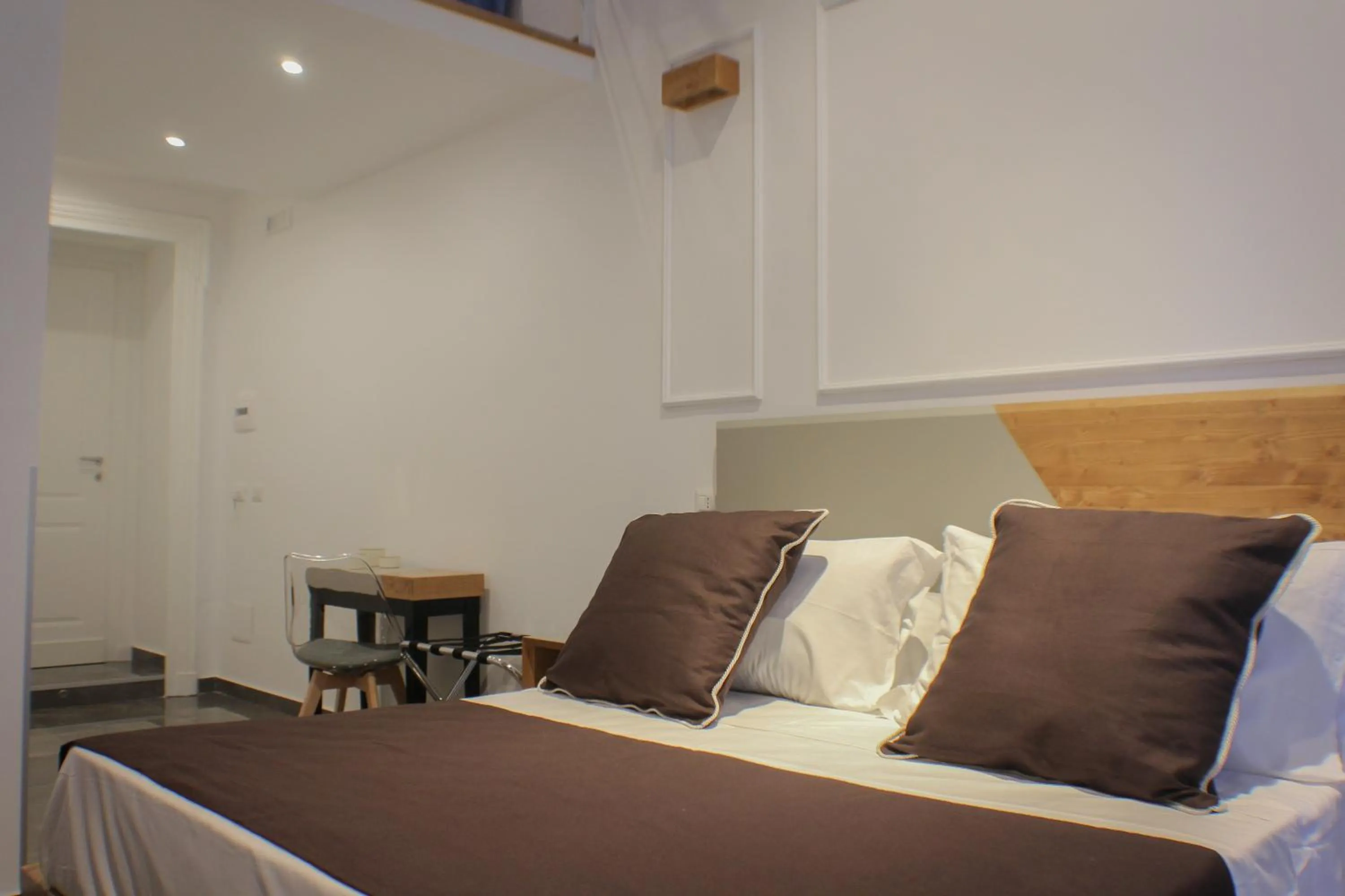 Bed in Be Italian Flat Piazza Bovio 22