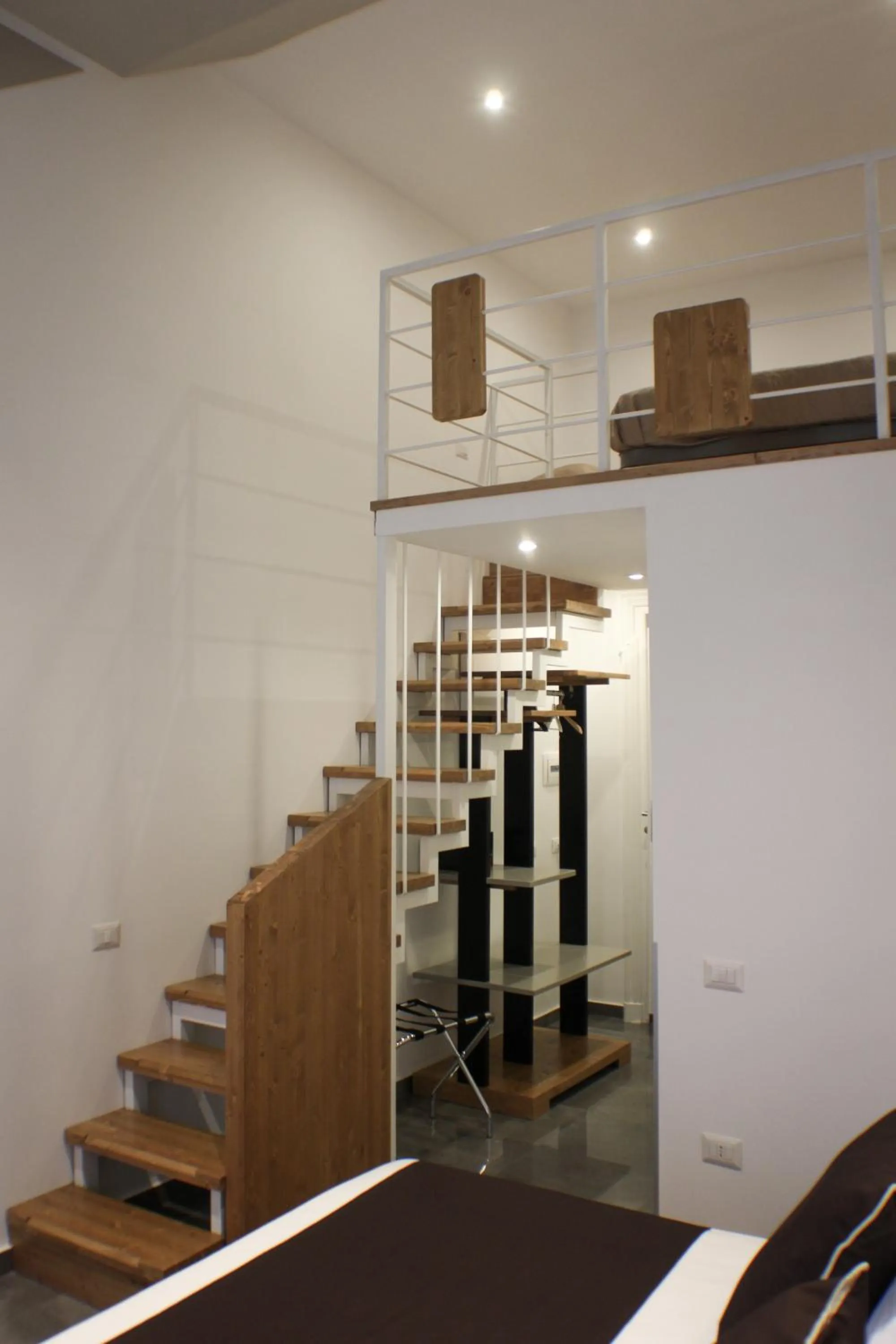 Be Italian Flat Piazza Bovio 22