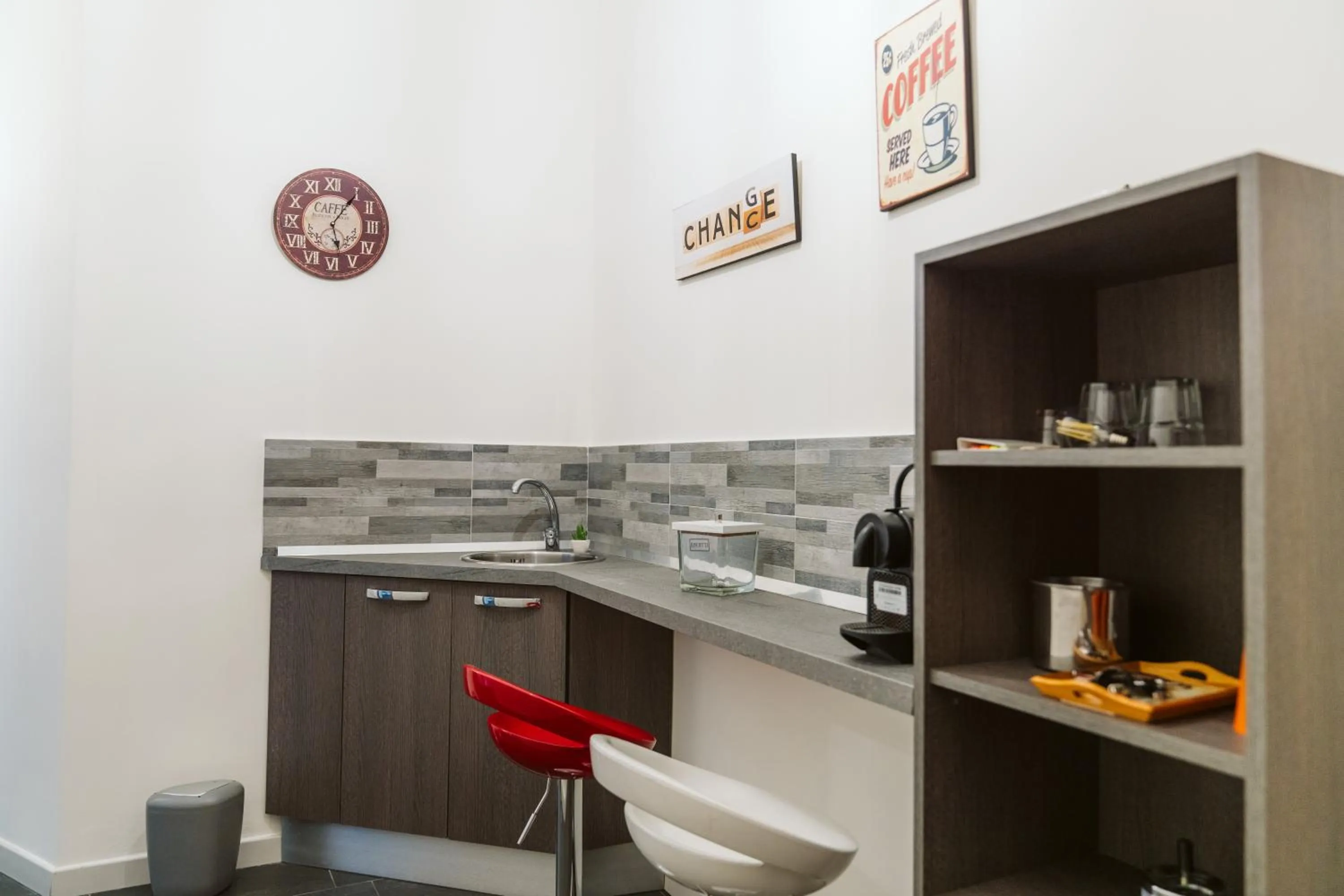 Kitchen or kitchenette in Pandora Rooms - Pompei - Central Pompeii Near the Ruins