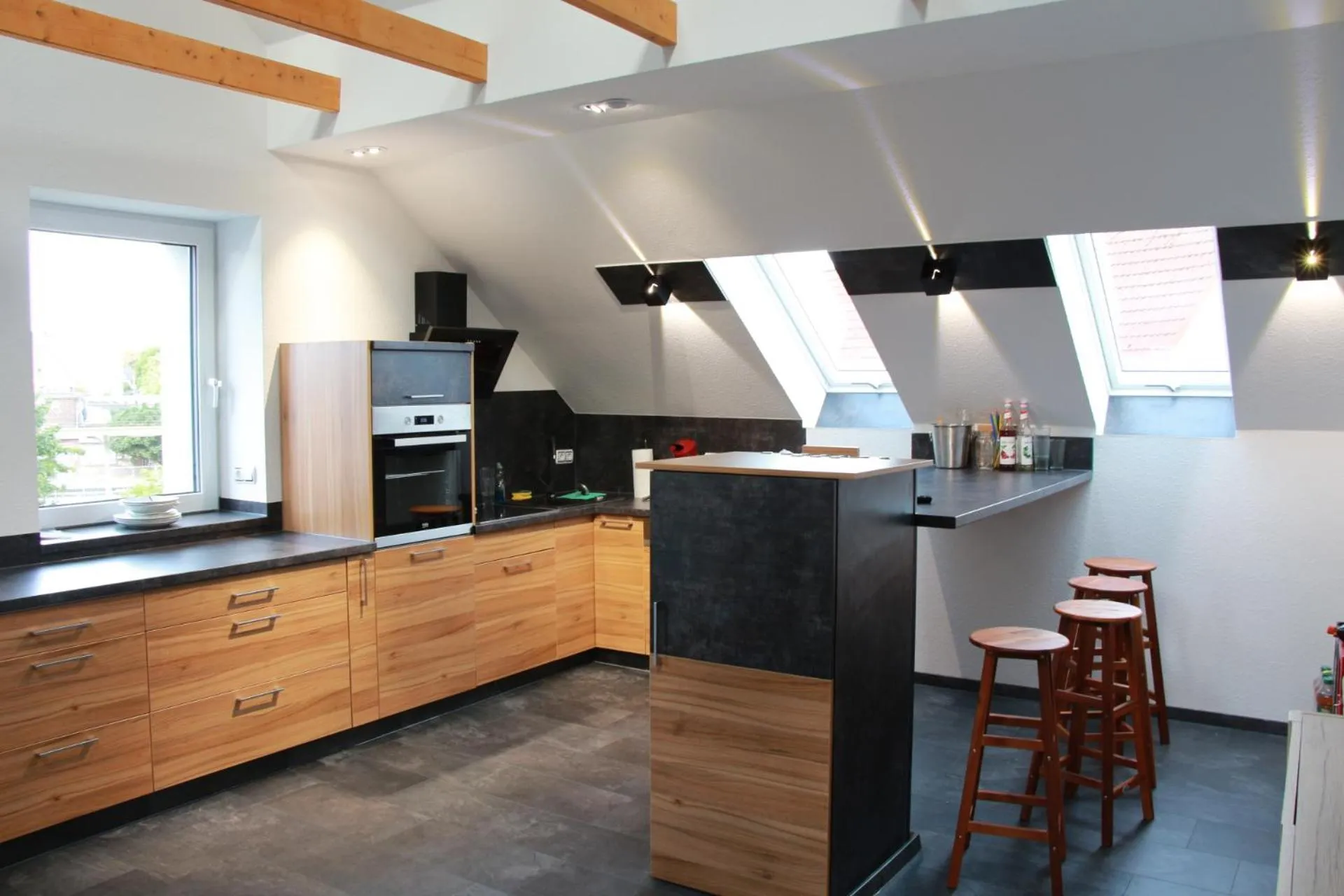 Communal lounge/ TV room in Aparts Oberhausen