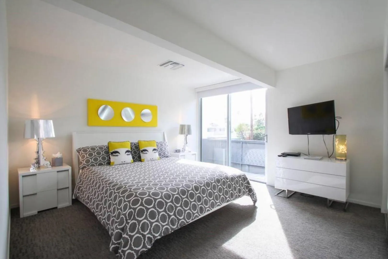 Bed in The Twist Palm Springs