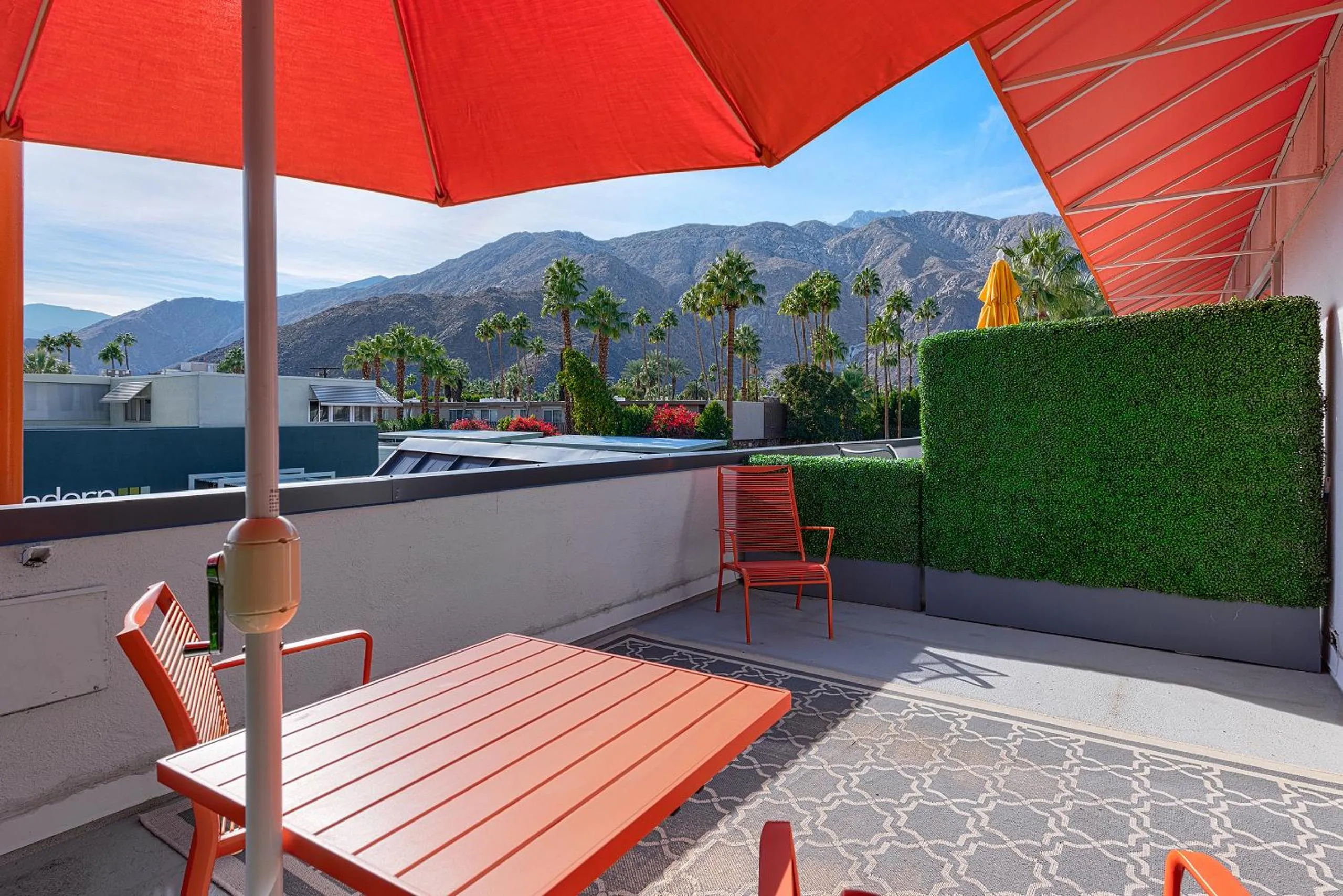 Balcony/Terrace in The Twist Palm Springs