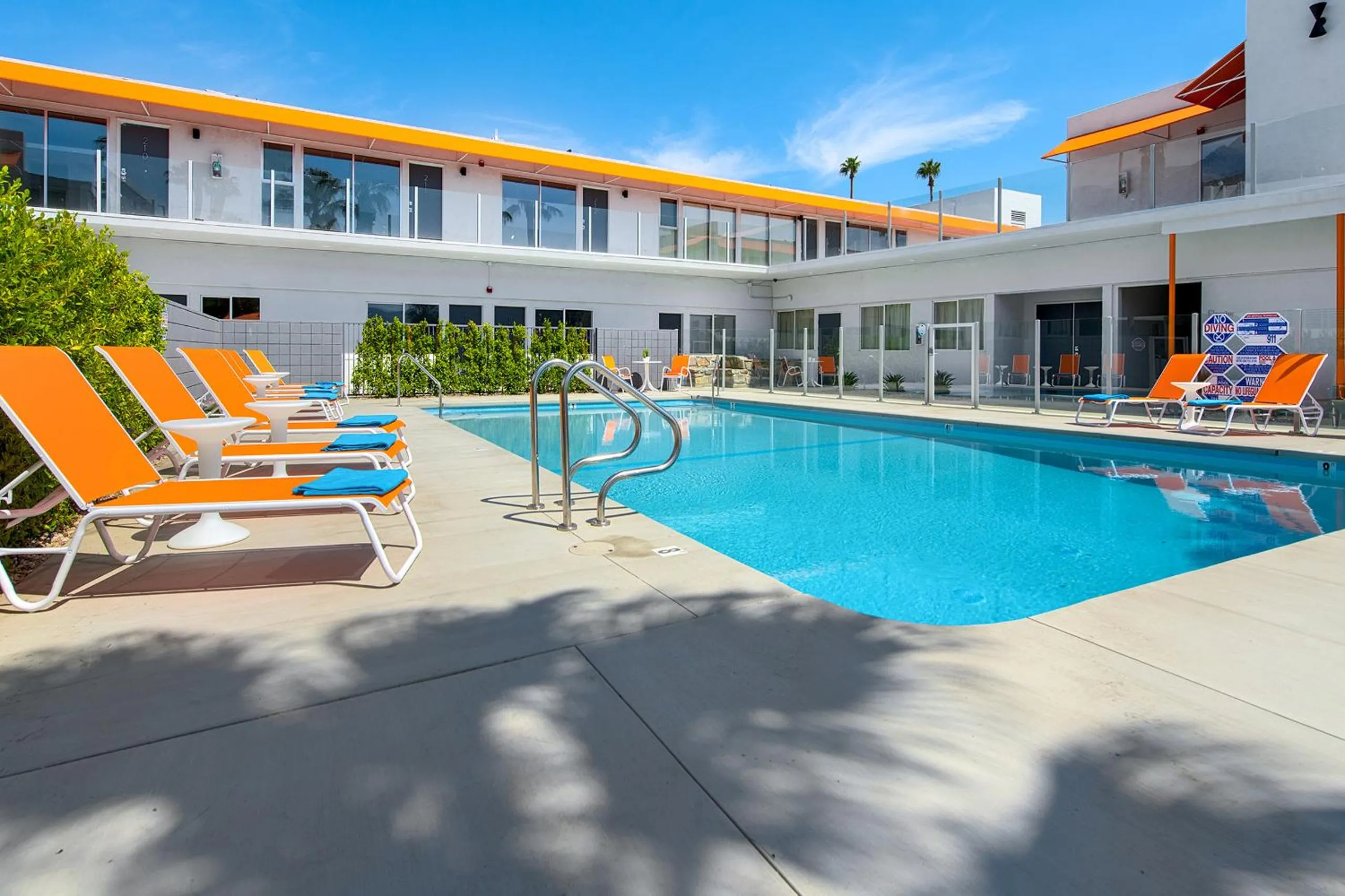 The Twist Palm Springs