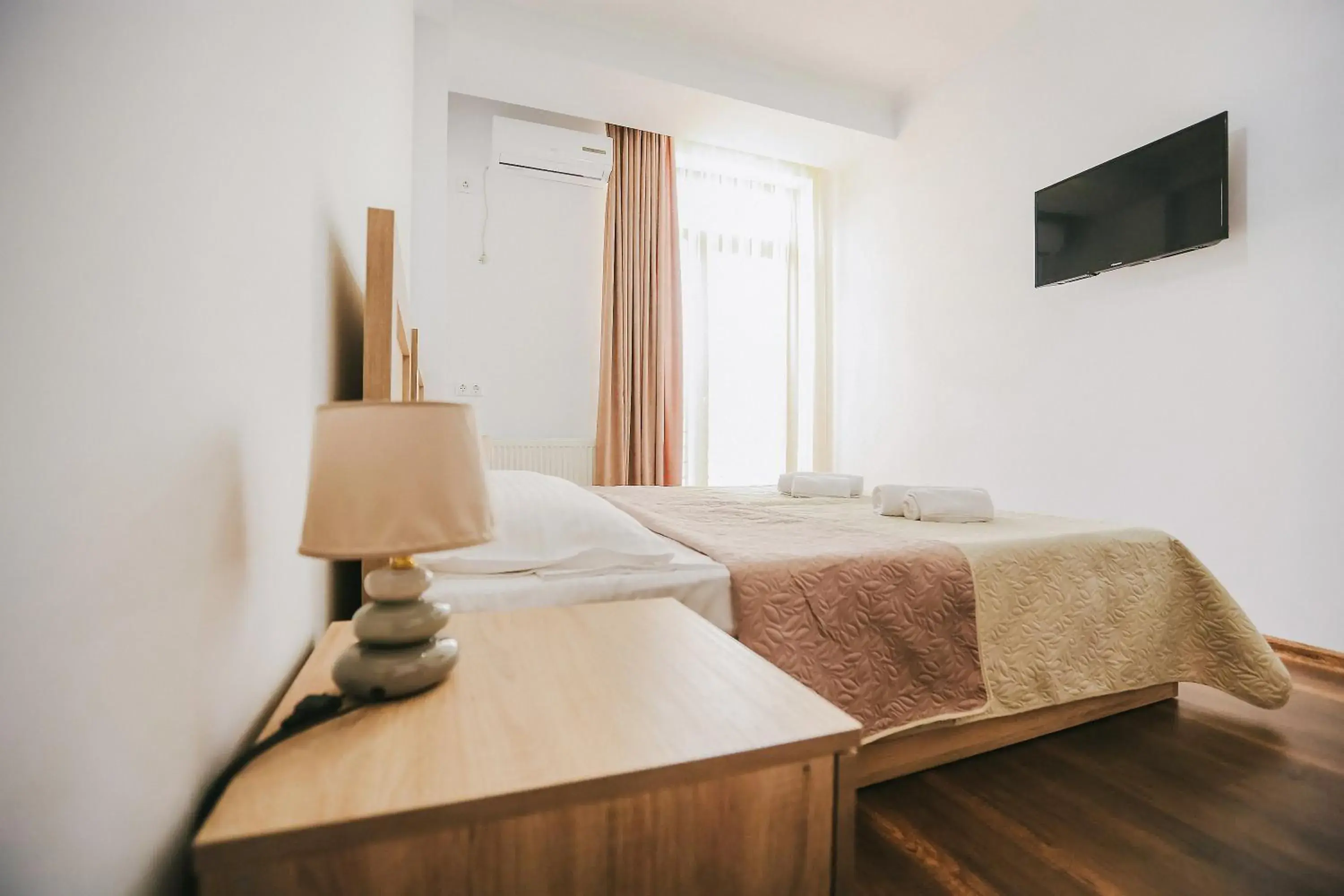 Large Twin Room in Balanchine Large Twin Room in Balanchine