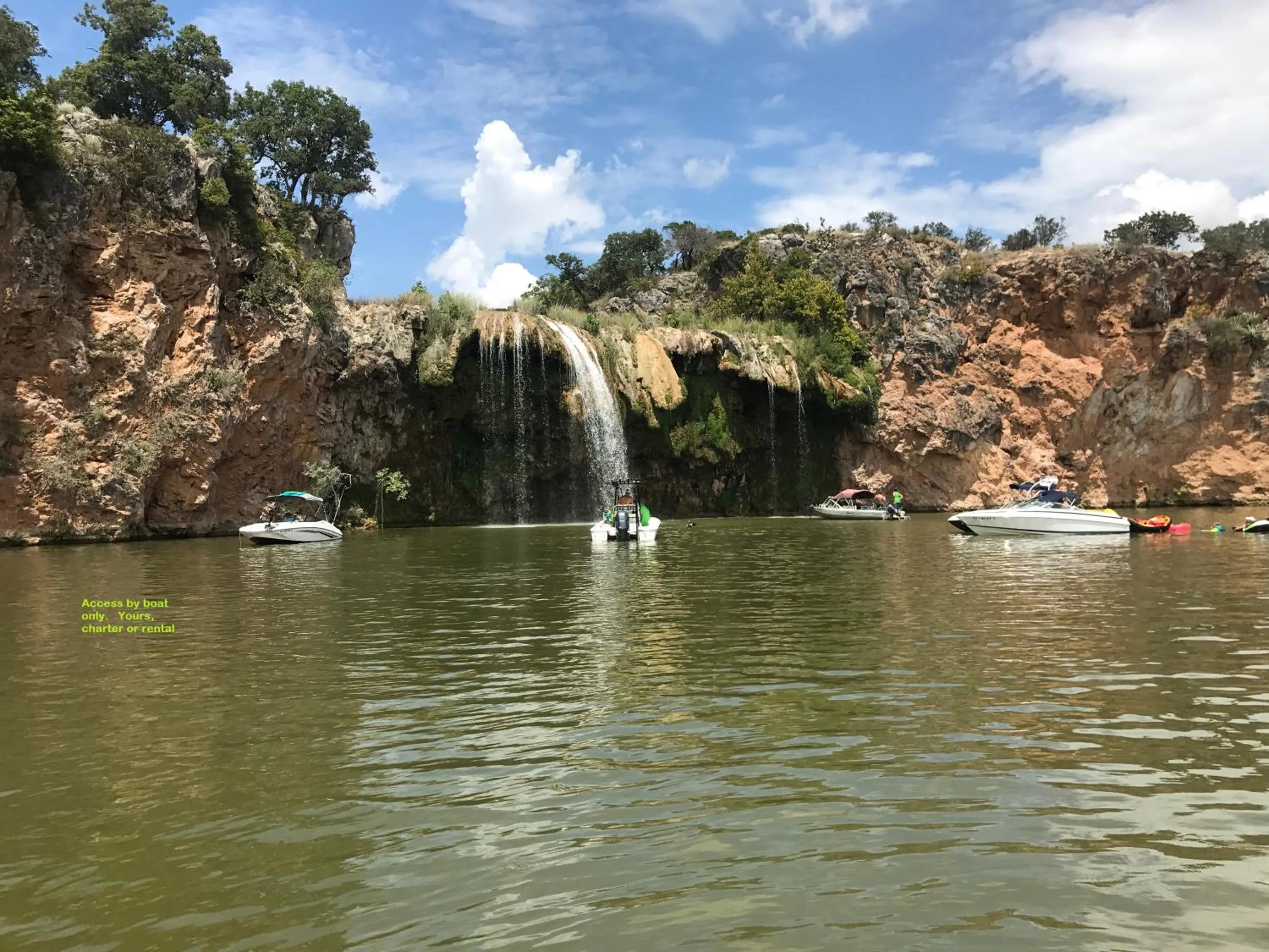Nearby landmark in Oasis Lake Buchanan