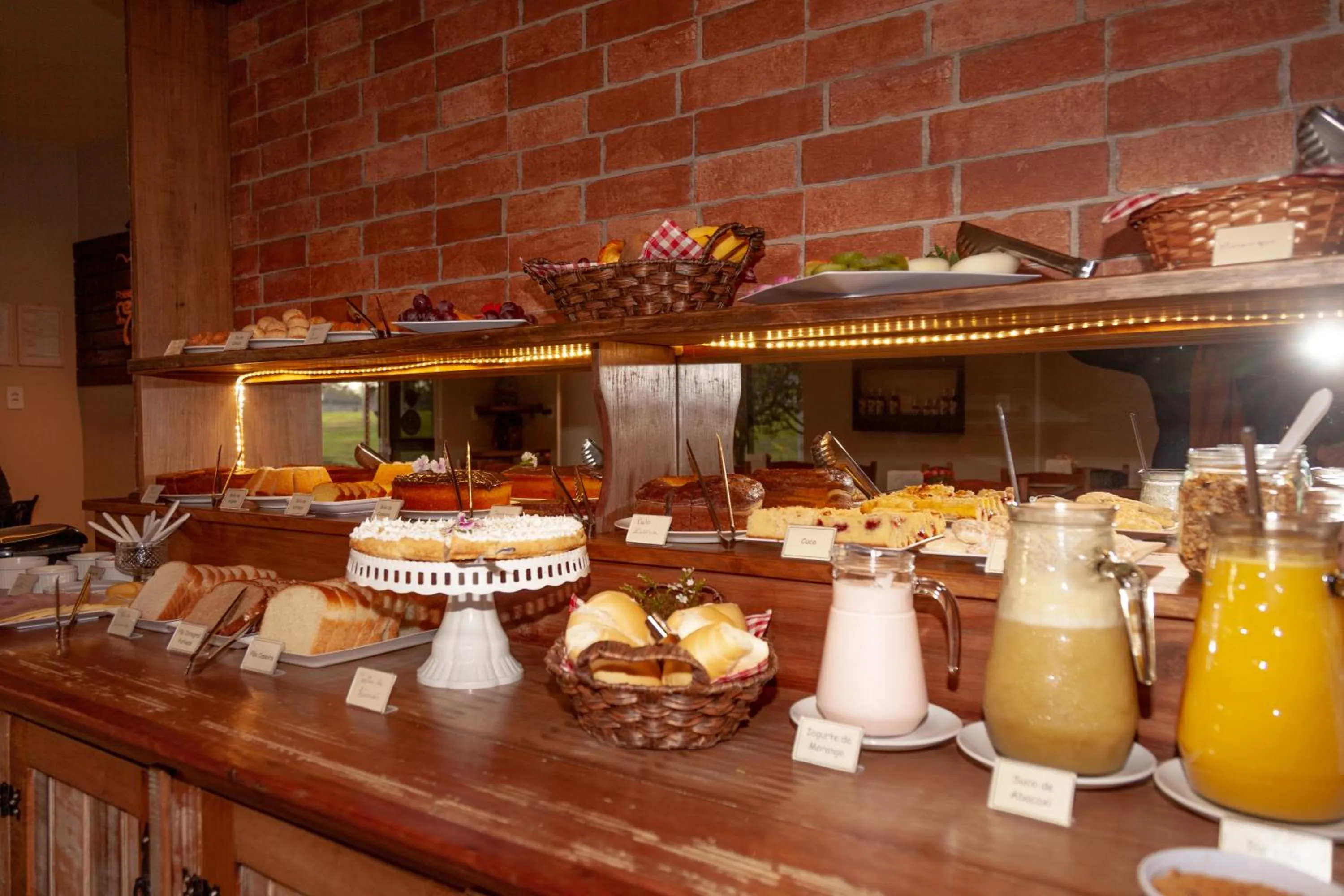 Continental breakfast in Pousada Recanto dos Canyons