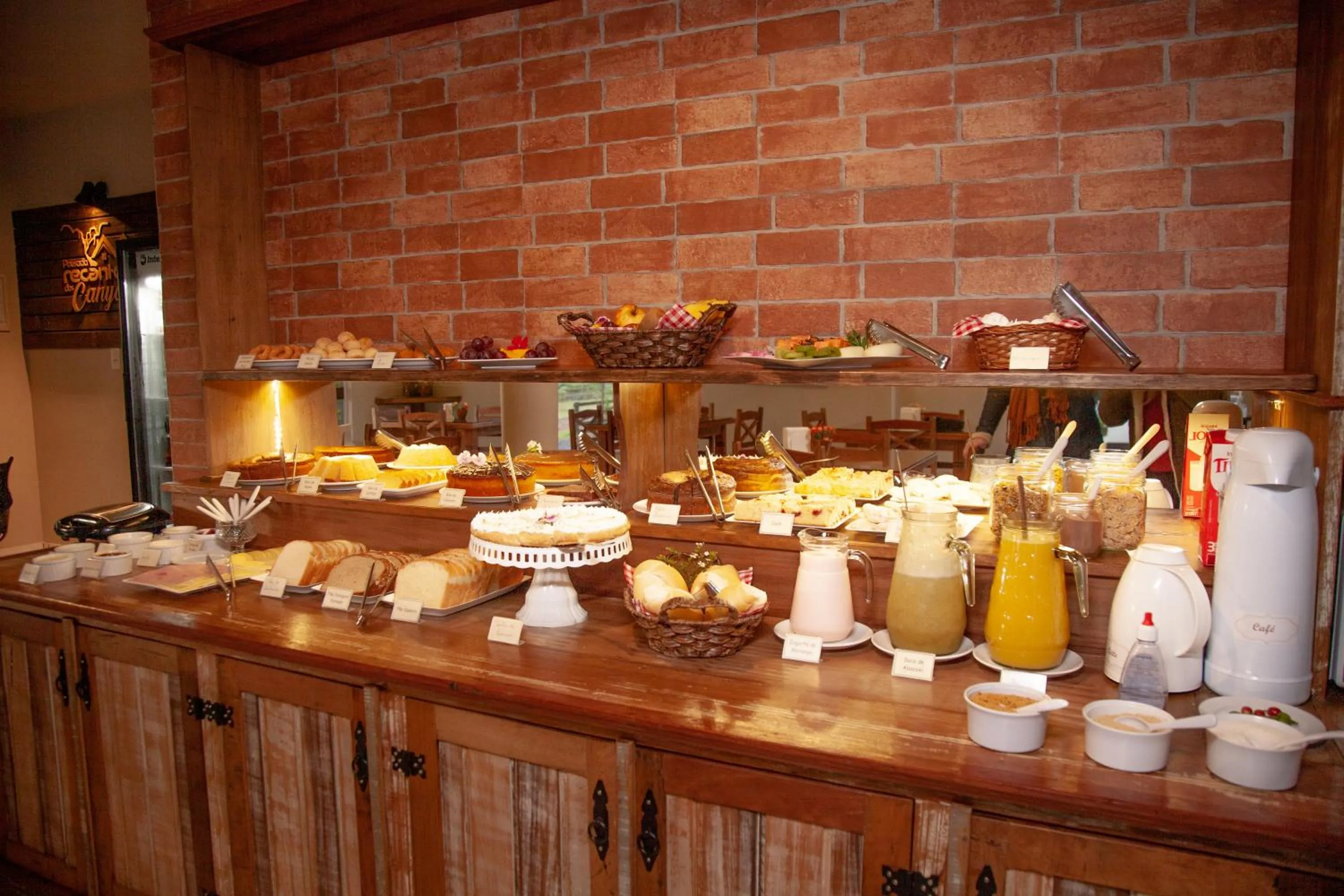 Breakfast in Pousada Recanto dos Canyons