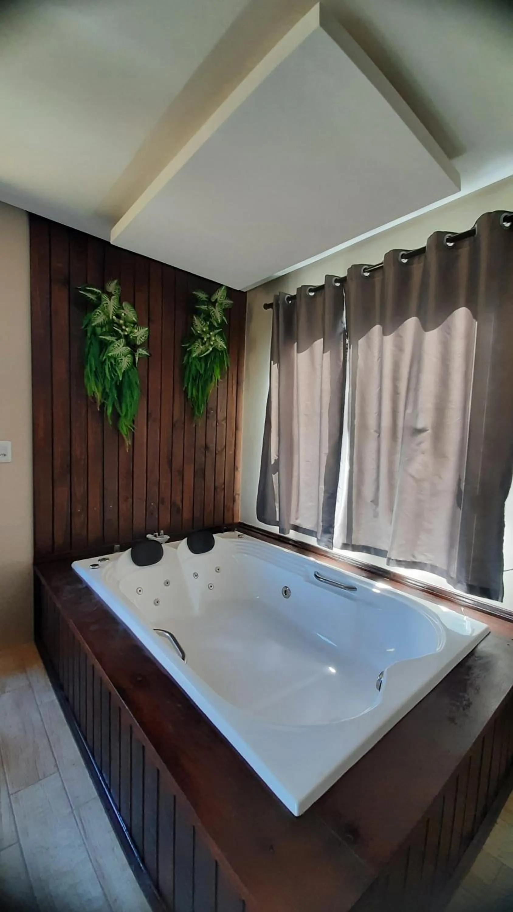 Hot Tub in Pousada Recanto dos Canyons