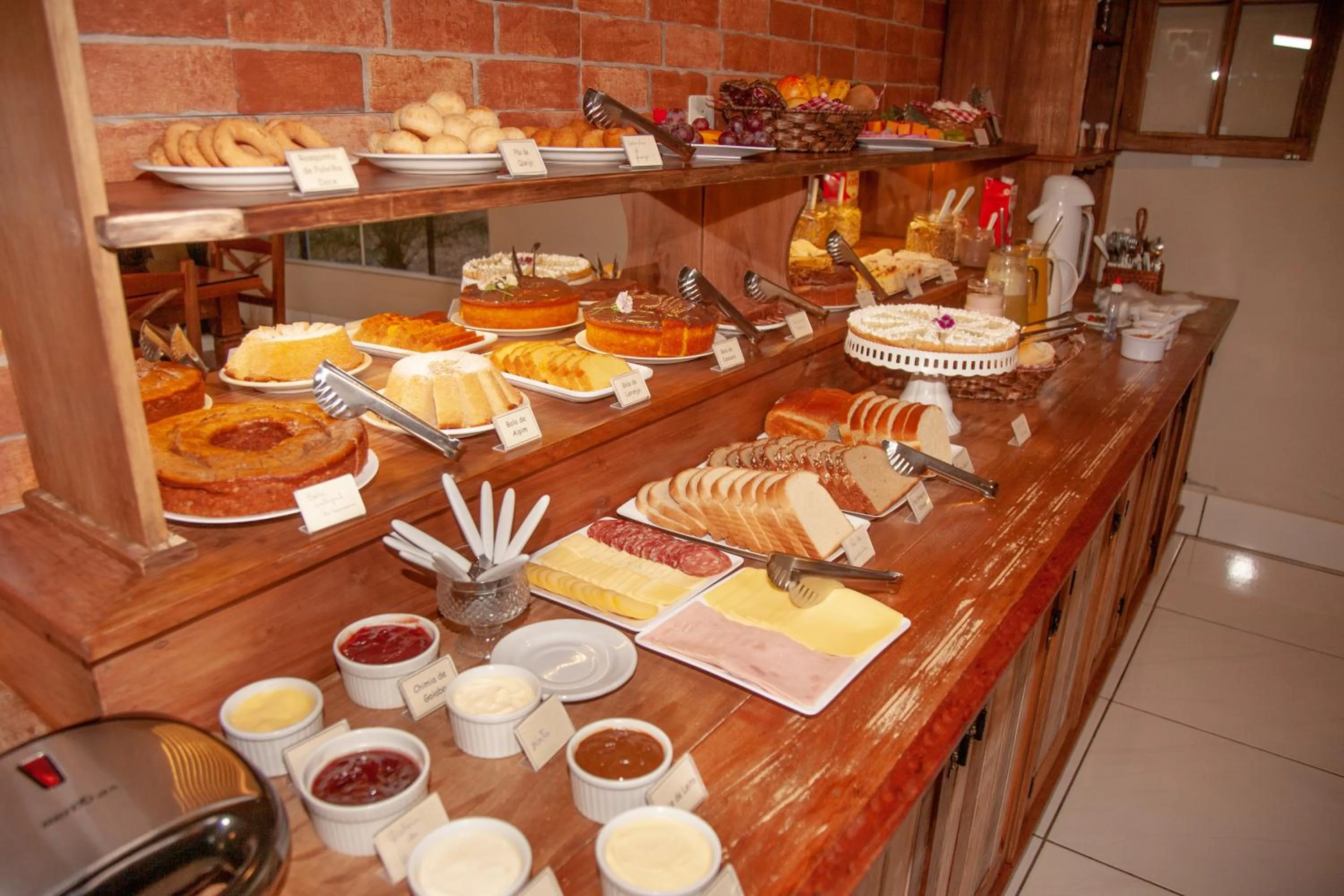 Breakfast in Pousada Recanto dos Canyons