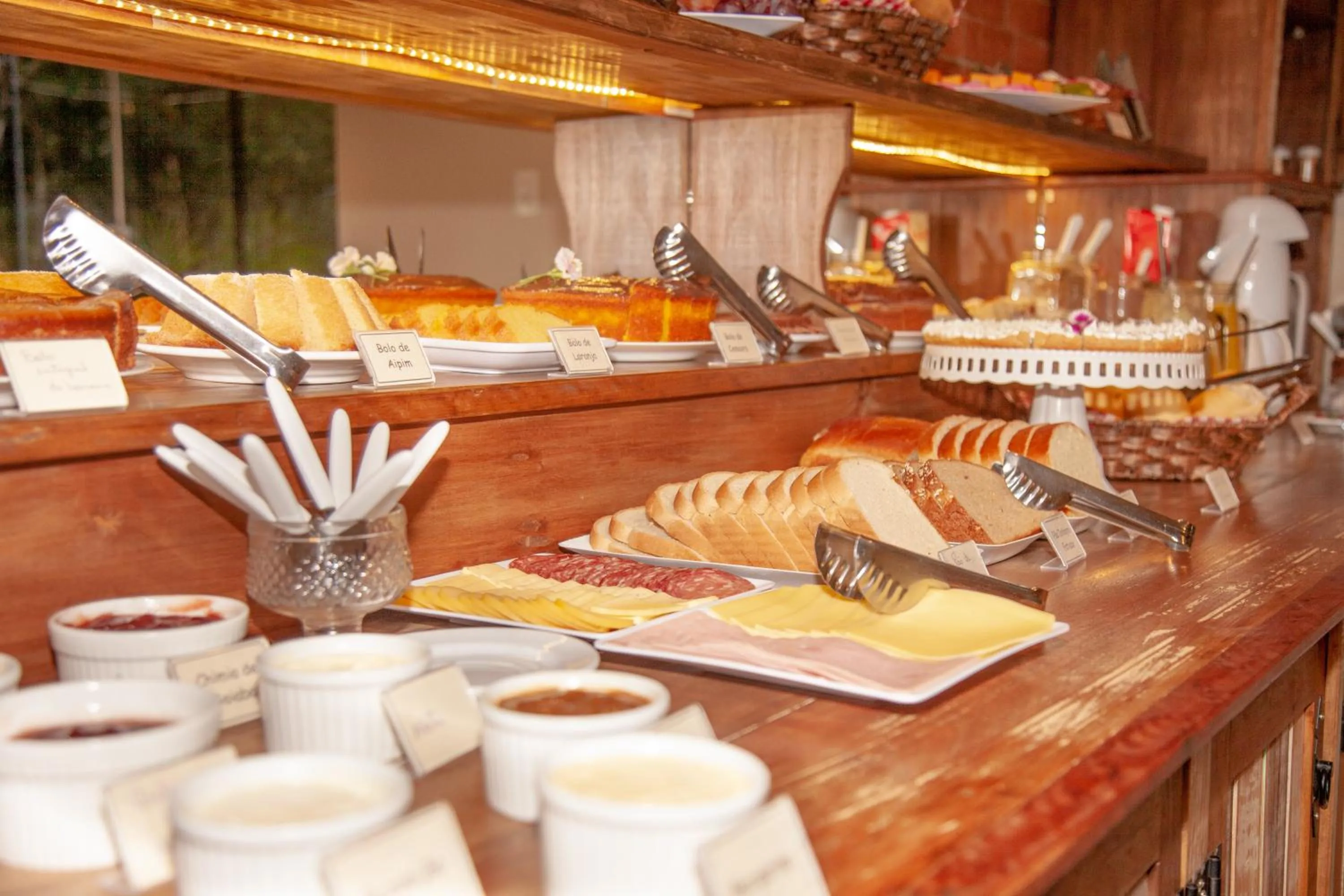 Breakfast in Pousada Recanto dos Canyons