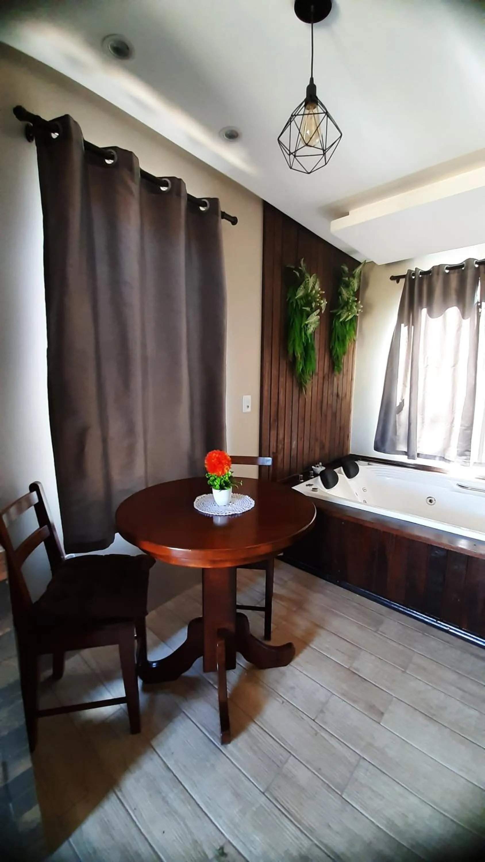 Hot Tub, Bed in Pousada Recanto dos Canyons