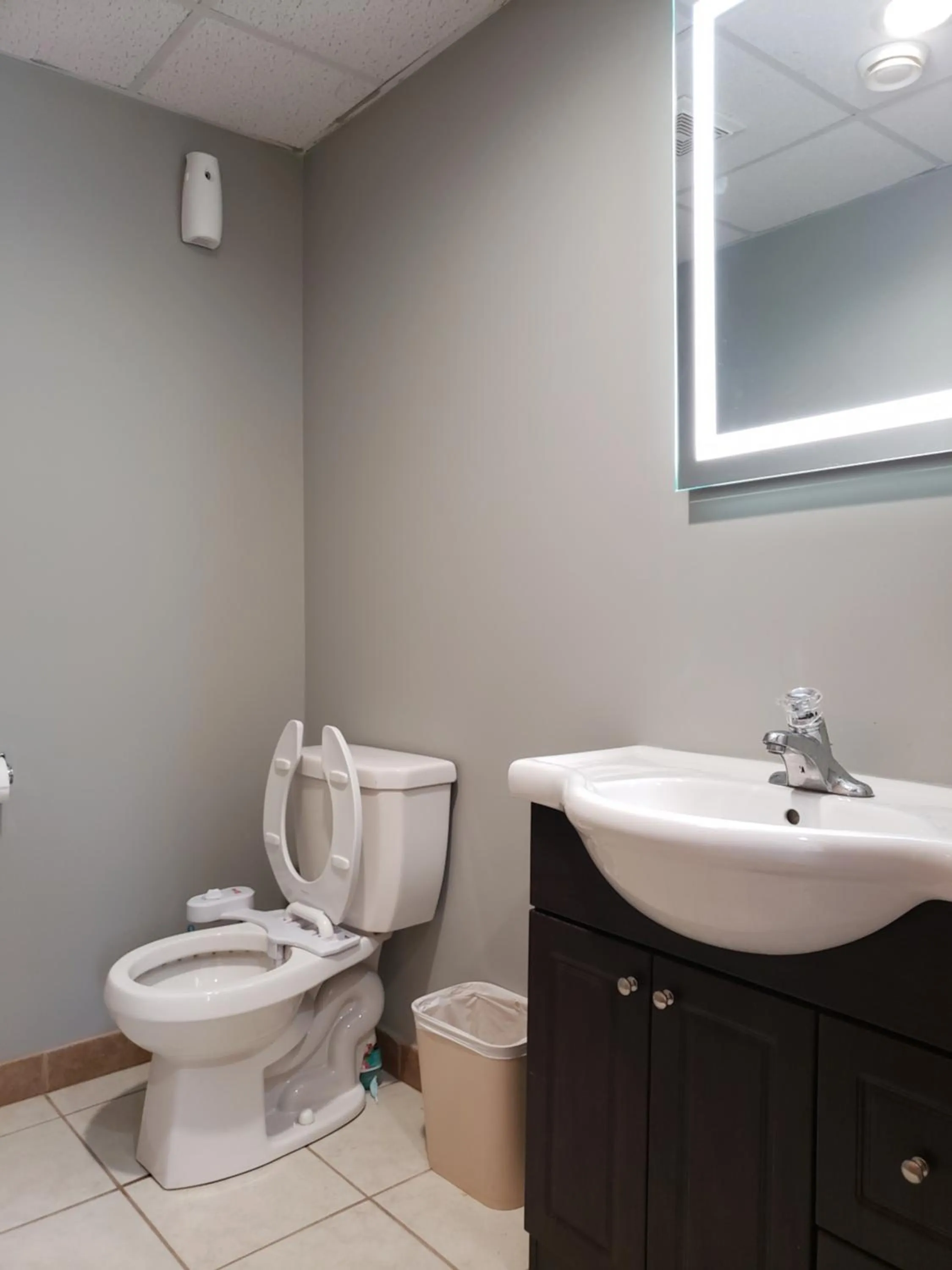 Toilet in Hepworth Hostel