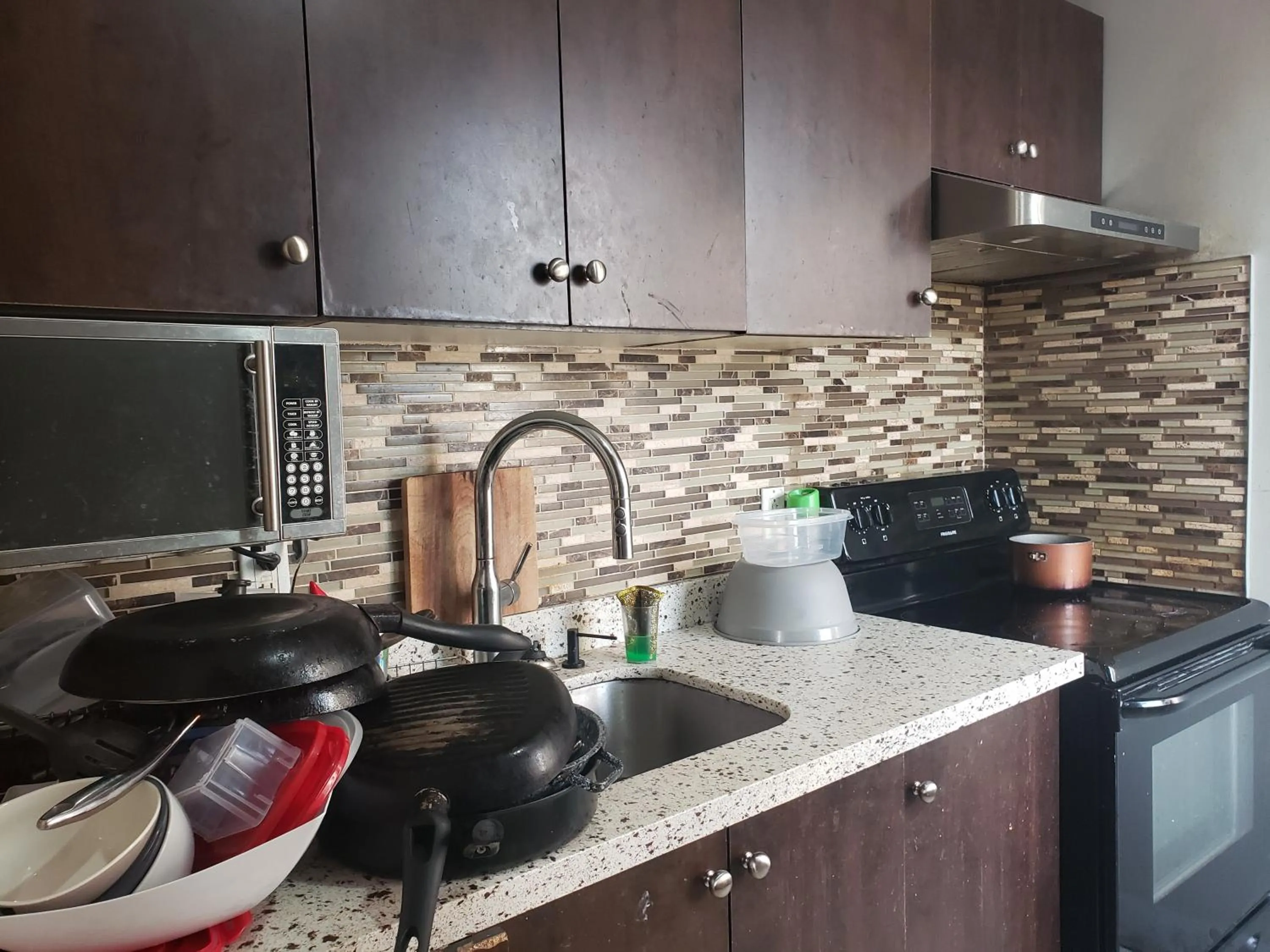 Kitchen or kitchenette in Hepworth Hostel