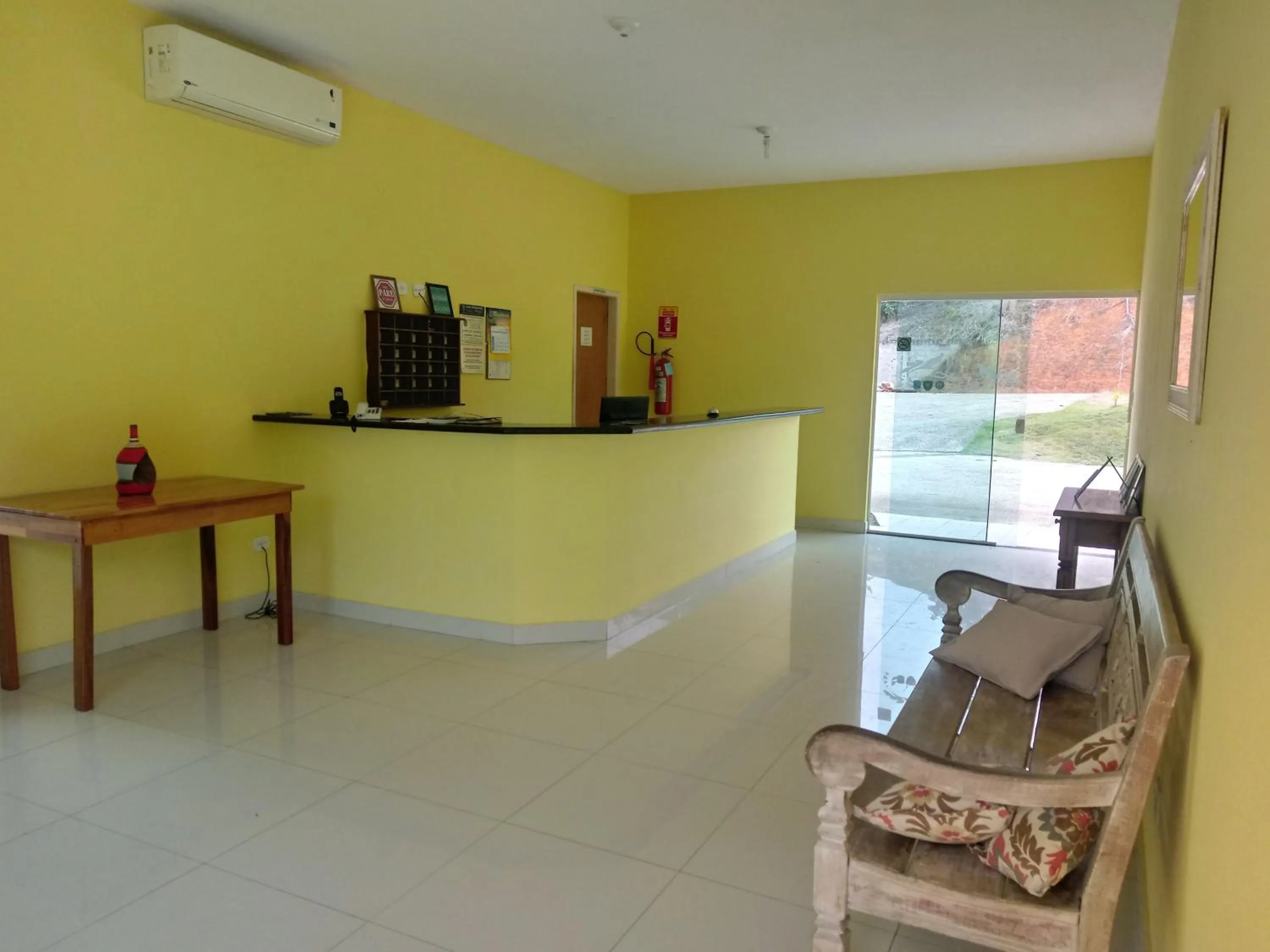 Lobby or reception in Pousada Santo Antônio