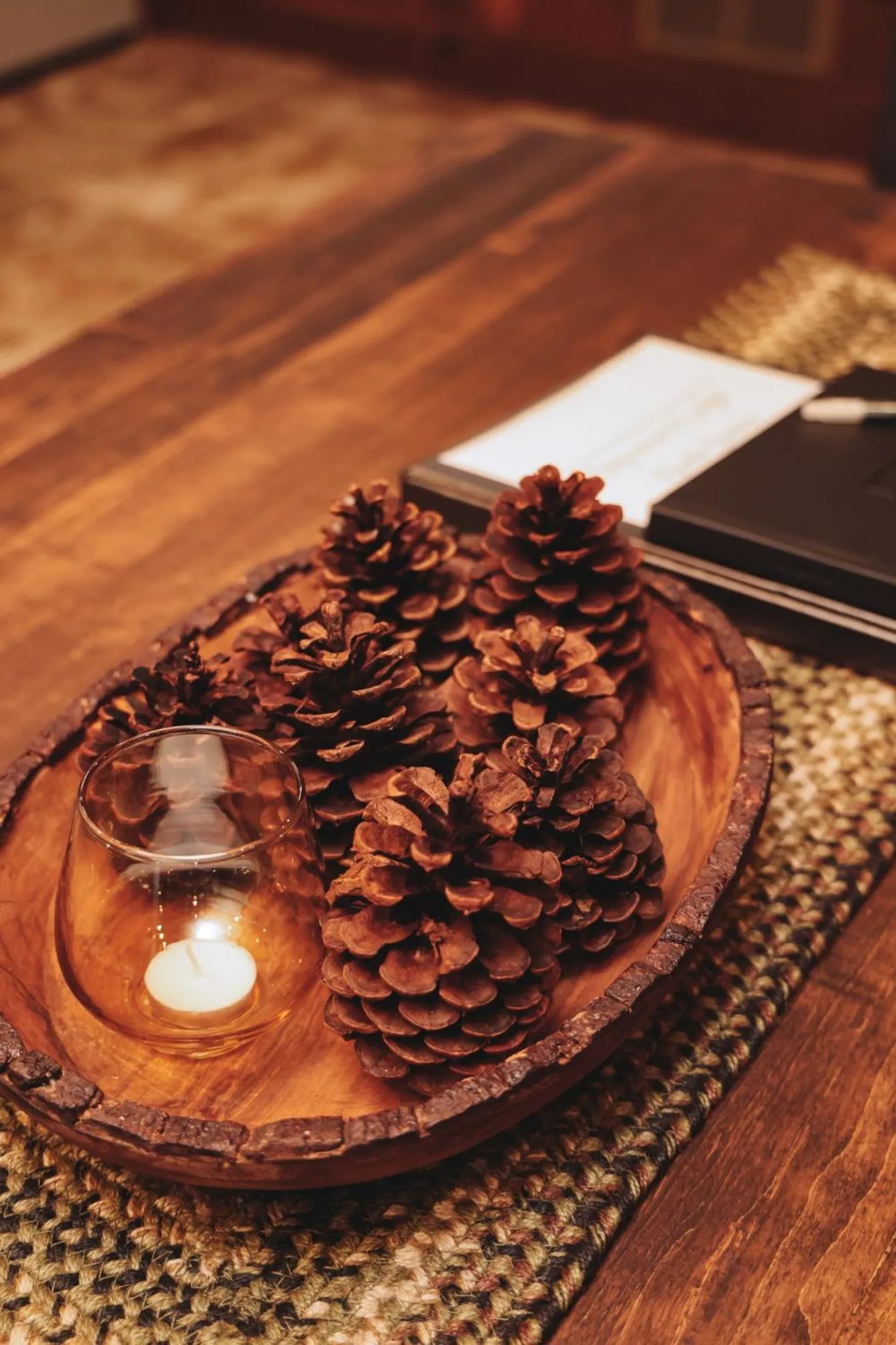 Sojourner's Lodge & Log Cabin Suites