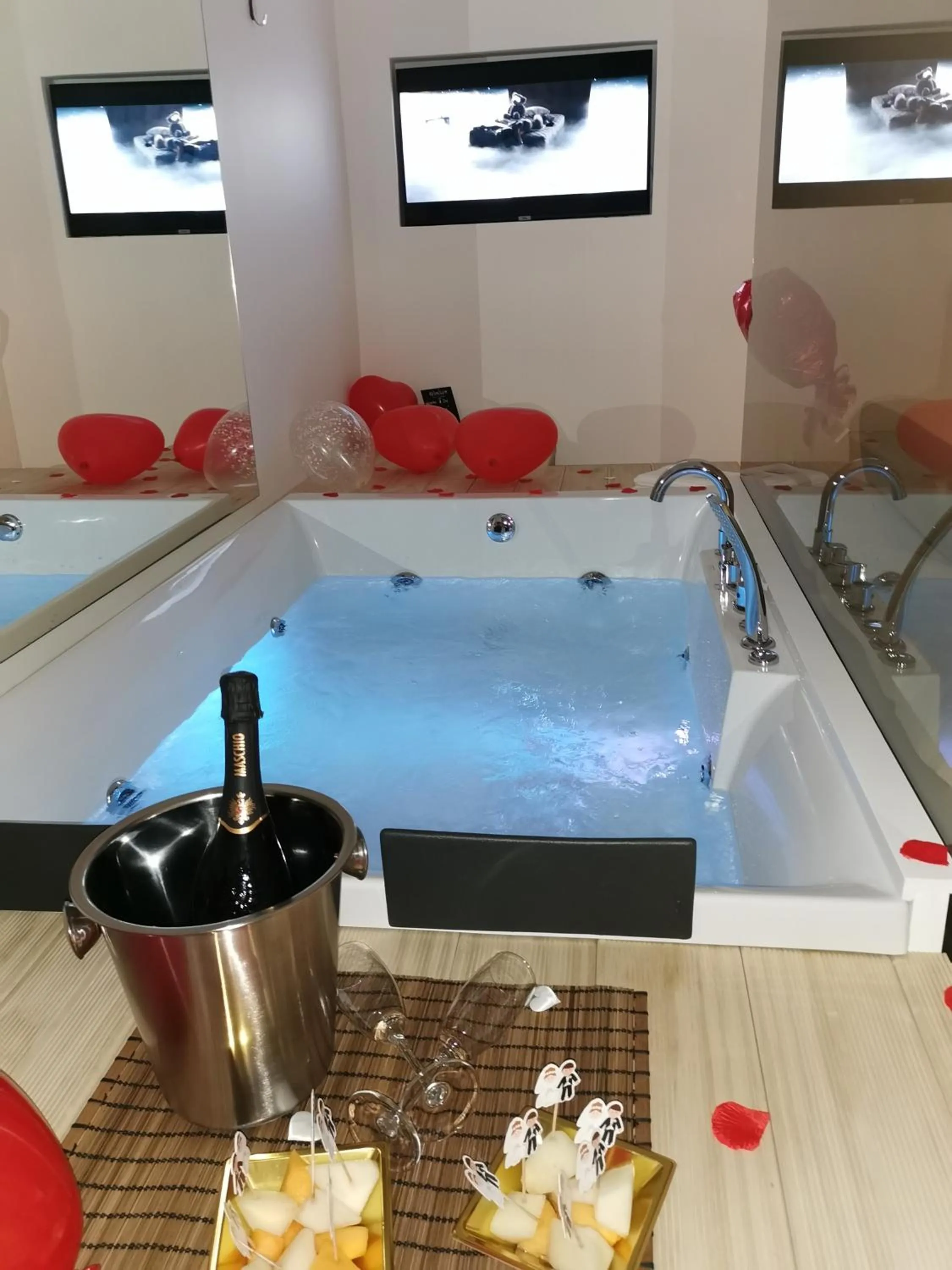 Hot Tub in Le Dimore Degli Archi Catania