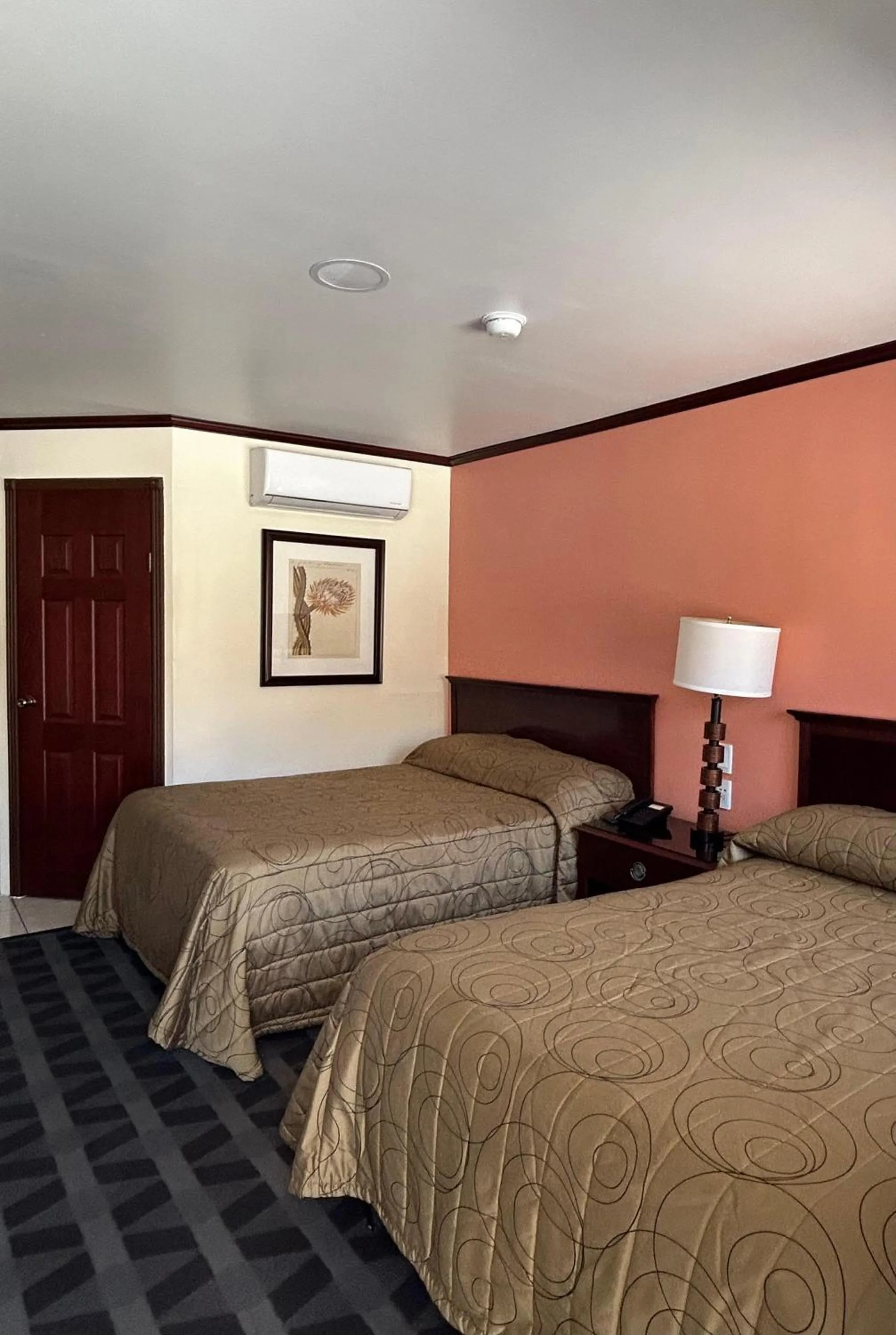 air conditioner, Bed in DURAZNO INN