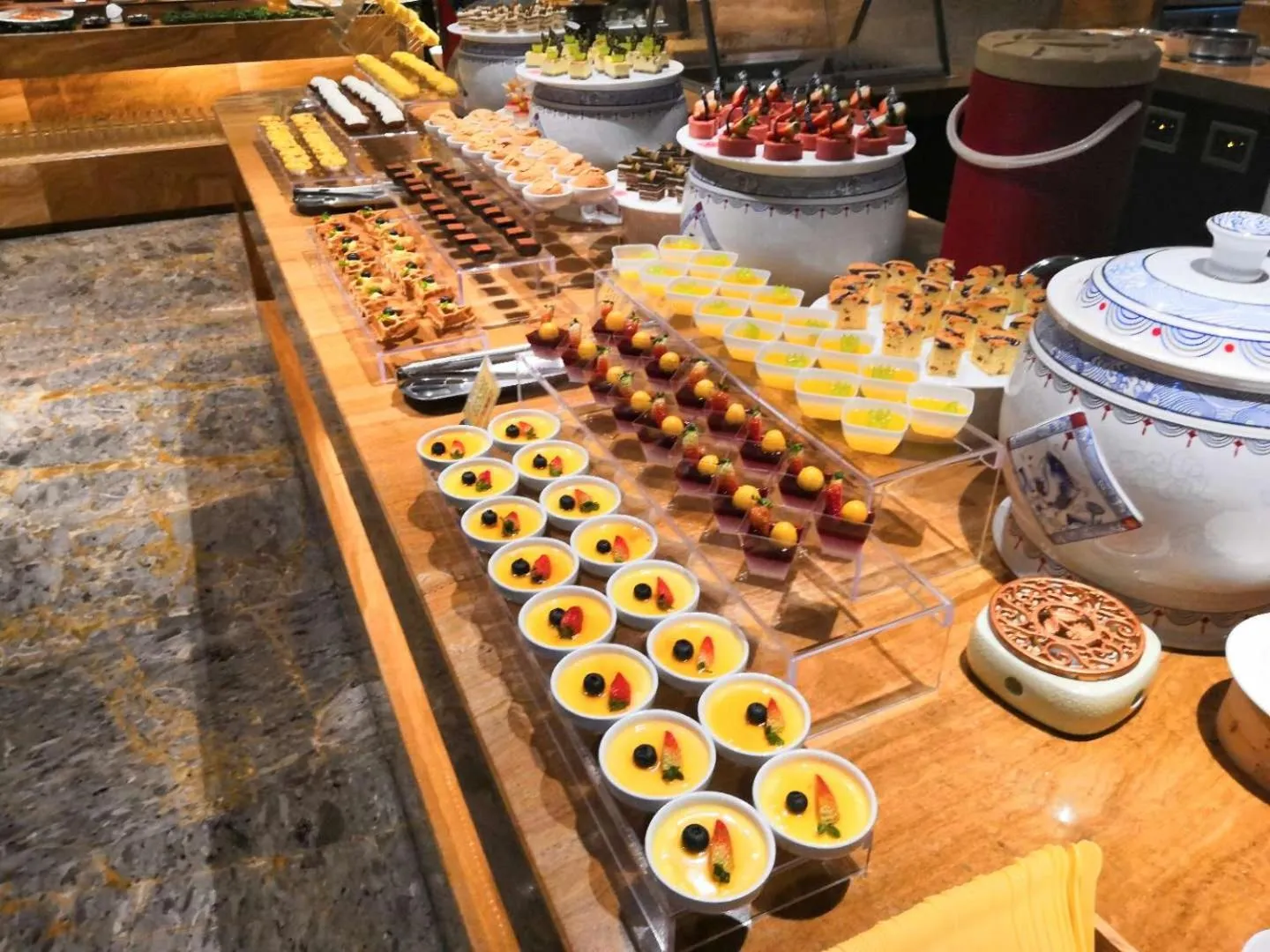 Breakfast in Amitabha Hotel (Fuzhou Pushang)