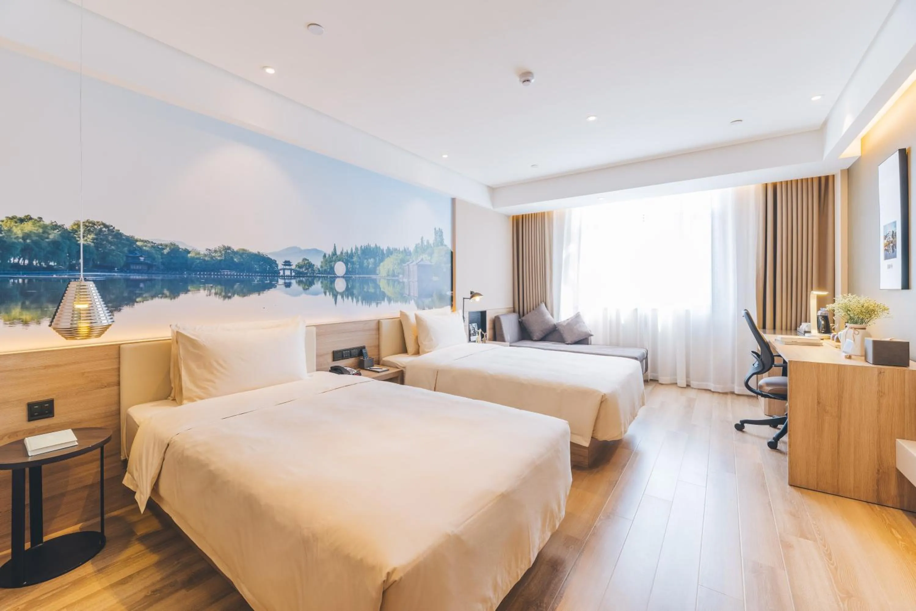 Bed in Atour Hotel (Hangzhou West Lake Cultural Square)