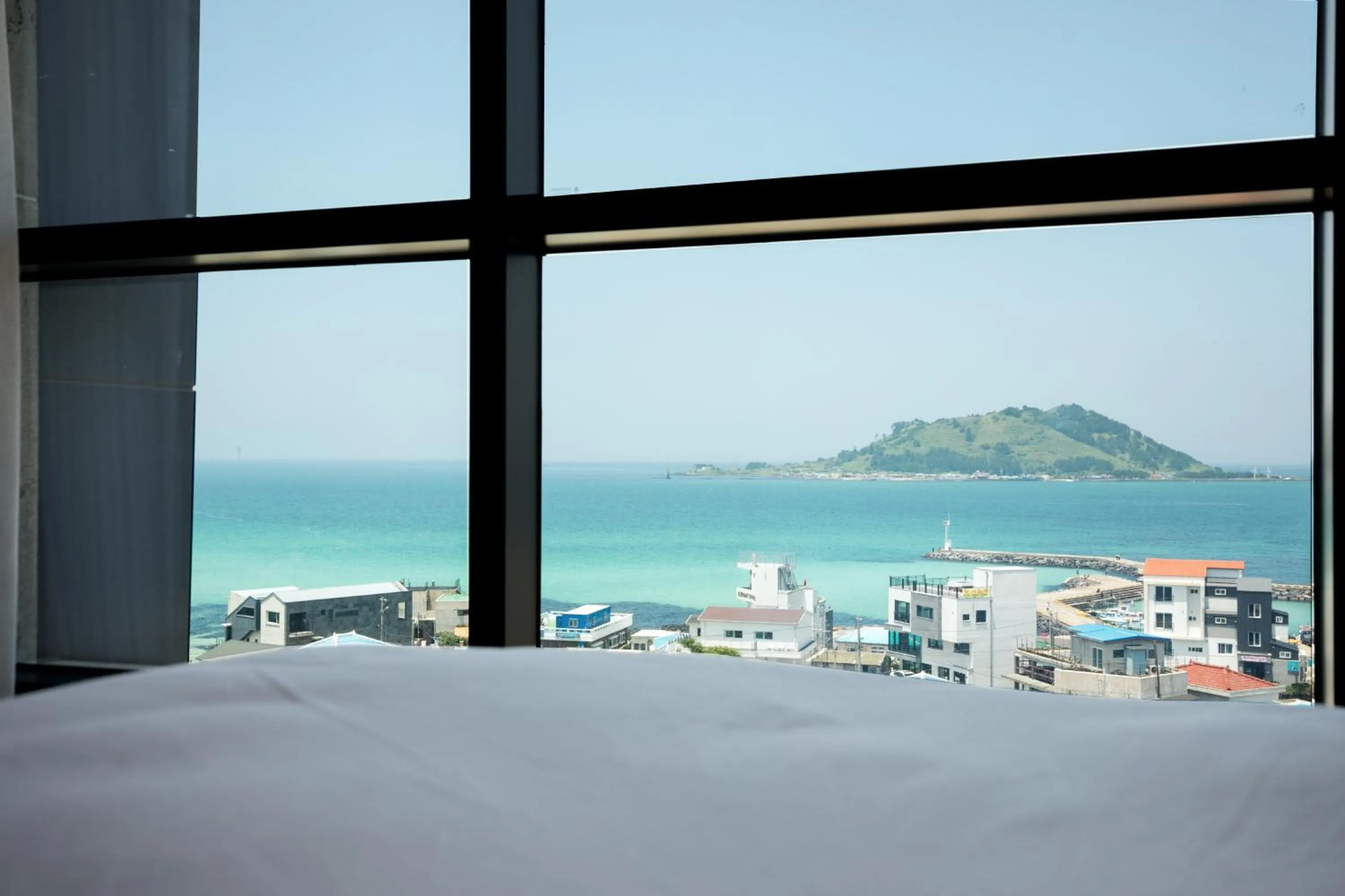 Bedroom, Bed in Lemain Hotel