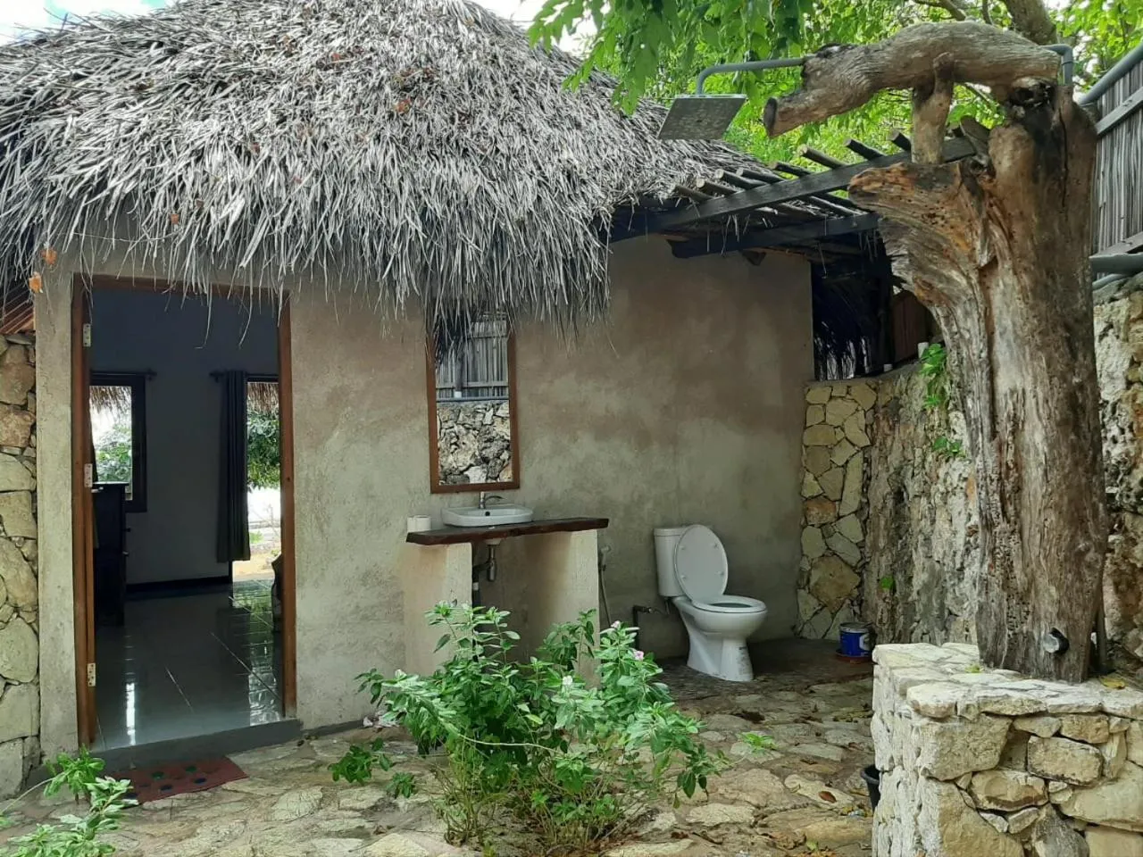 Bathroom in Mulia Bungalows