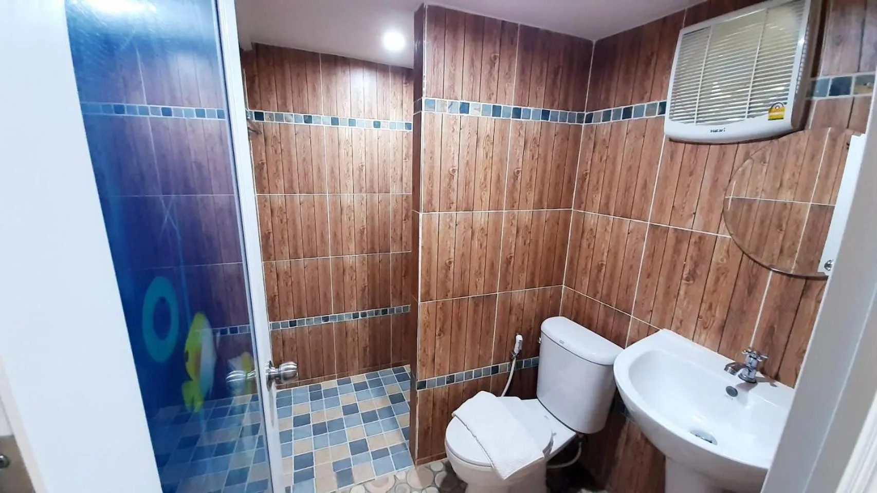 Shower in Rapeepat Residential and Resort