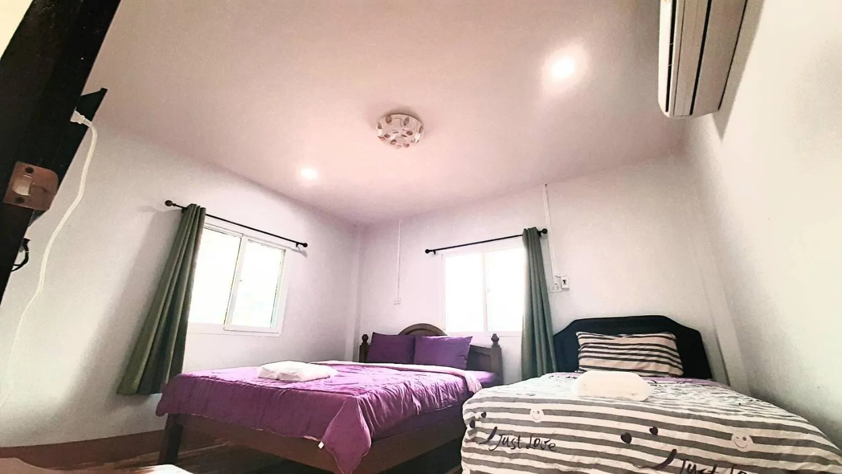 Bed in Rapeepat Residential and Resort